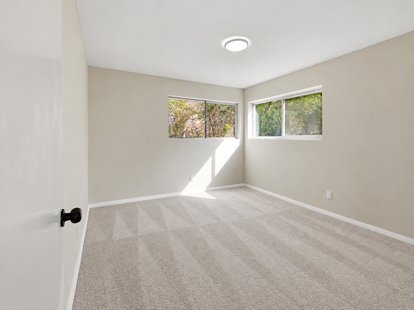3616 Venice Drive