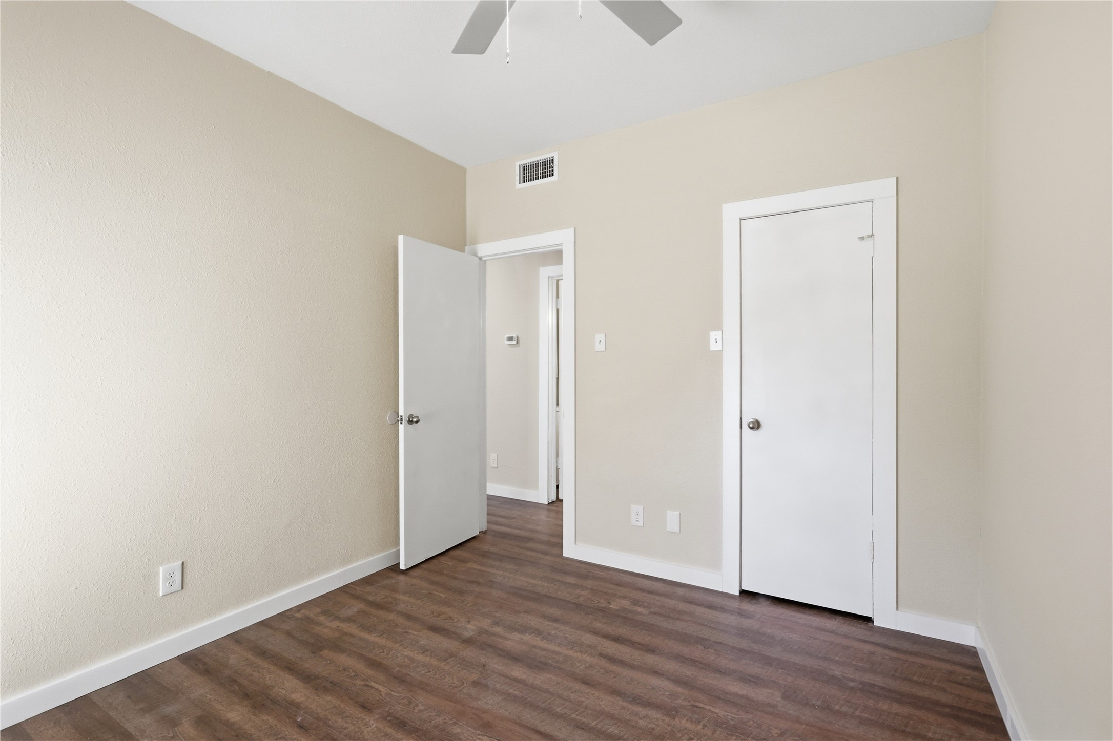 4414 Point Boulevard 115