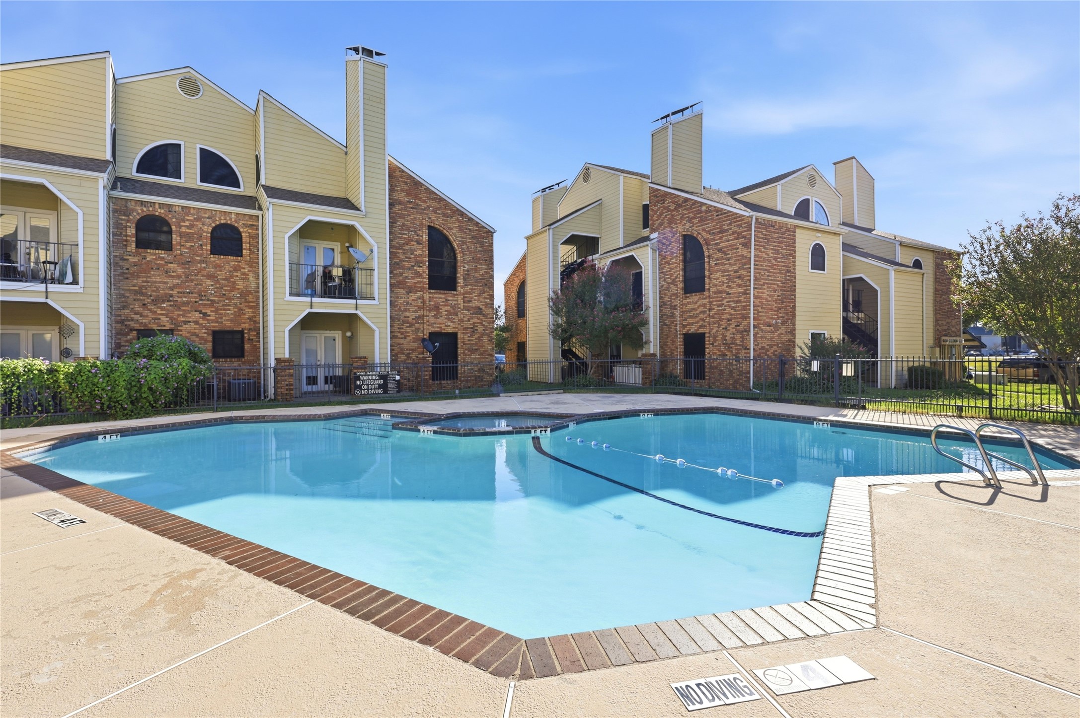 4414 Point Boulevard 115