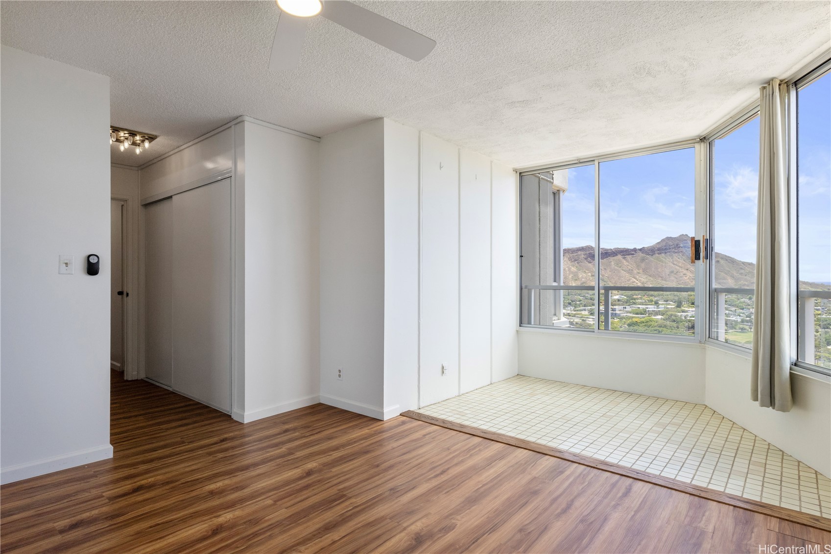 2600 Pualani Way 3102