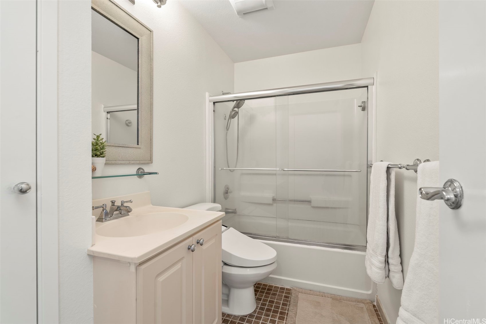 95-1029 Kuauli Street 95