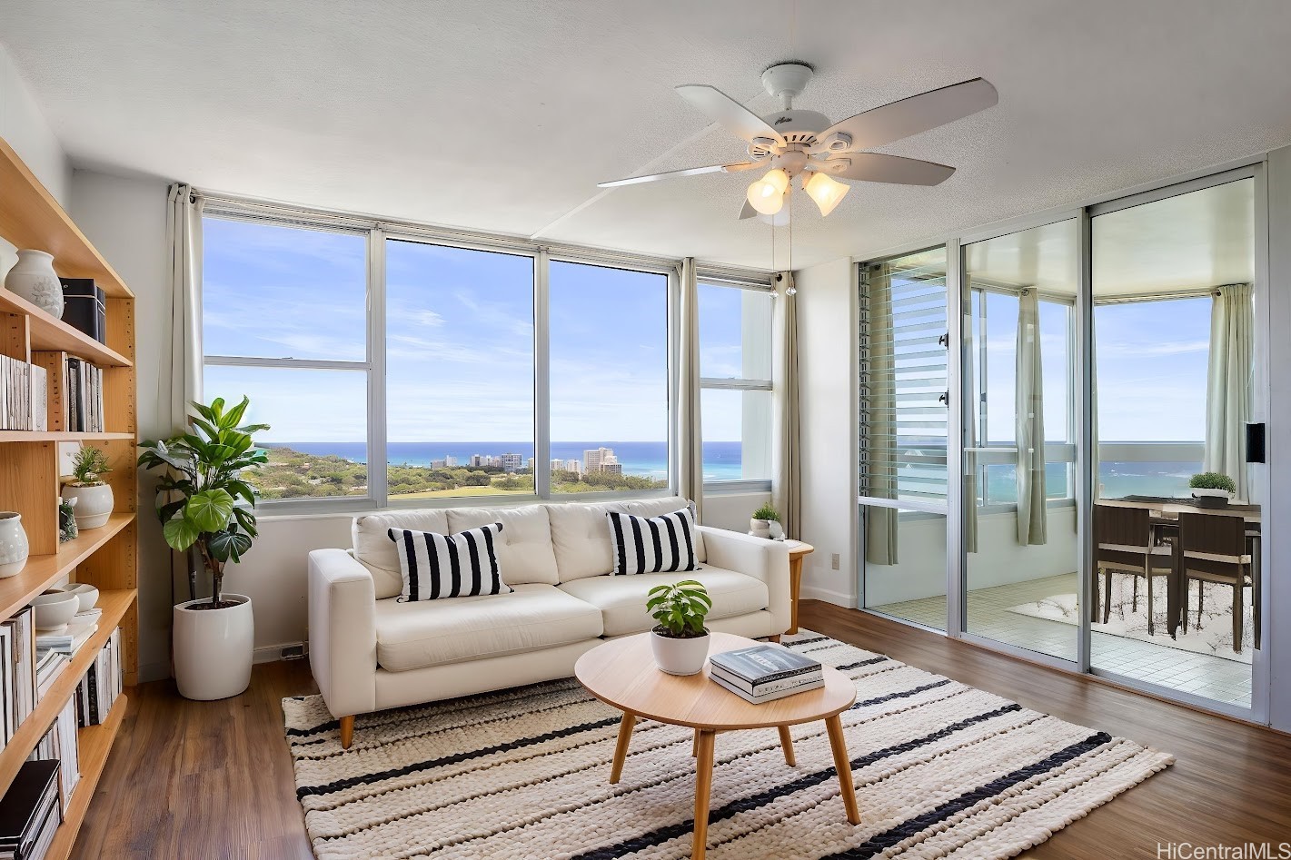 2600 Pualani Way 3102