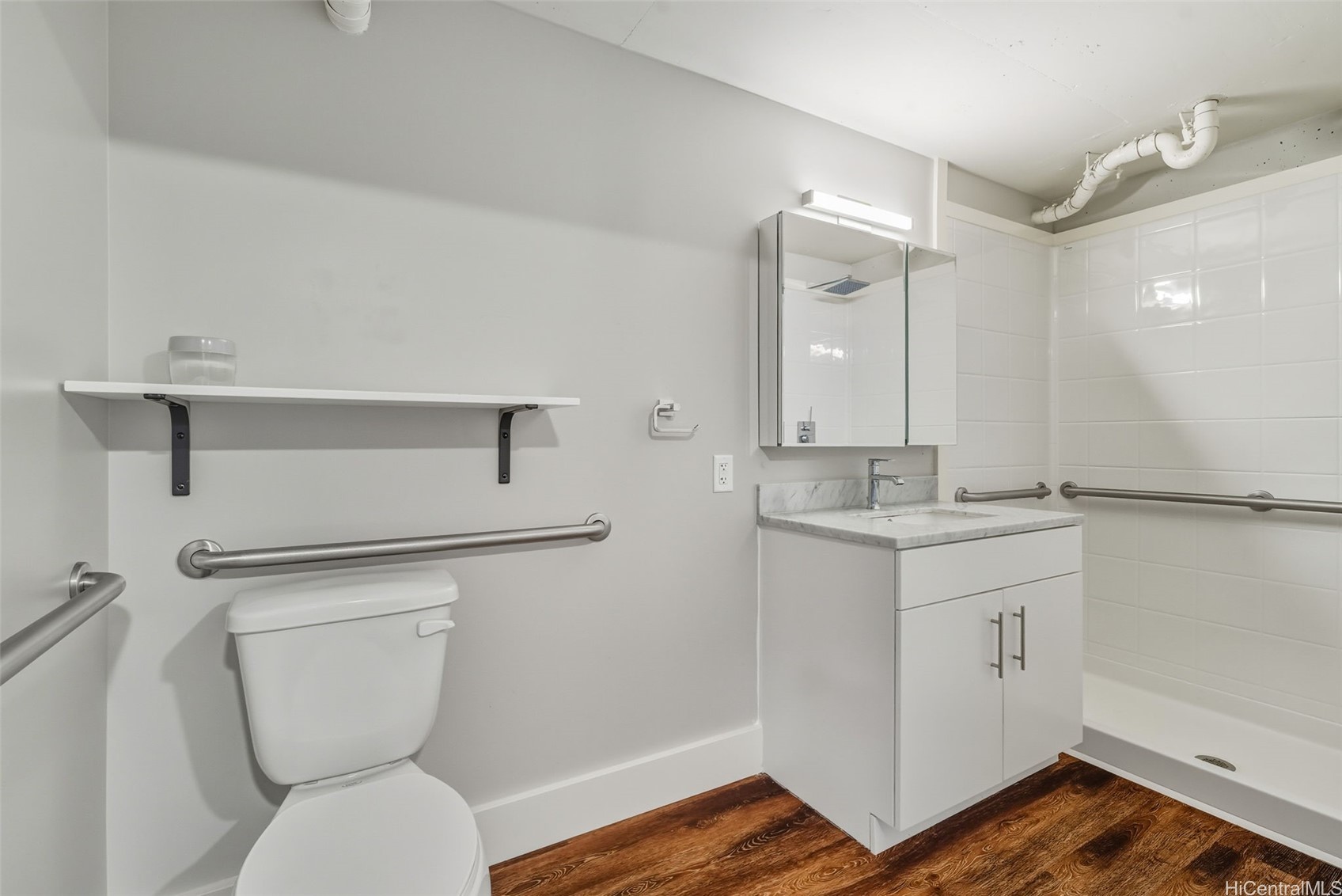 803 Waimanu Street 214