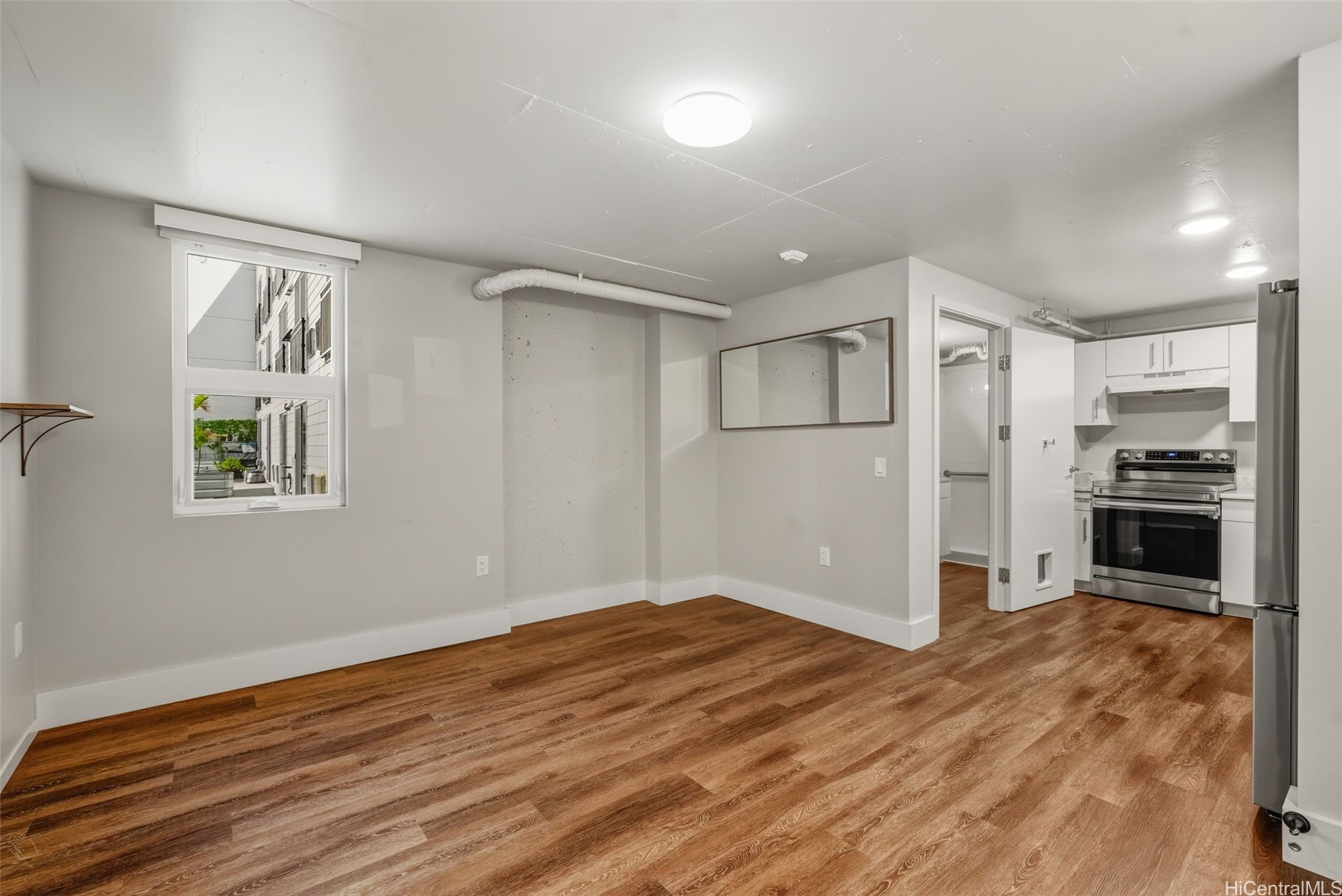 803 Waimanu Street 214