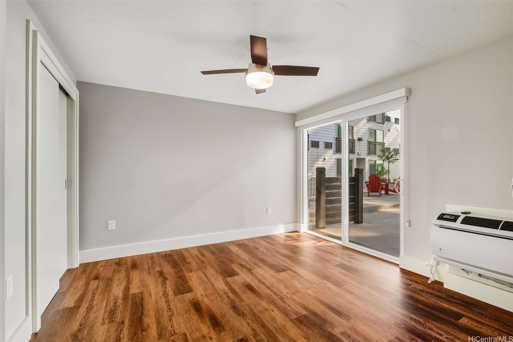 803 Waimanu Street 214