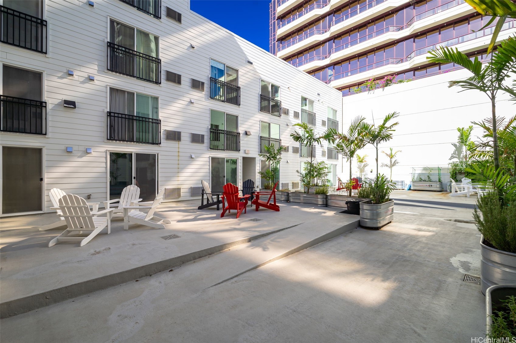 803 Waimanu Street 214