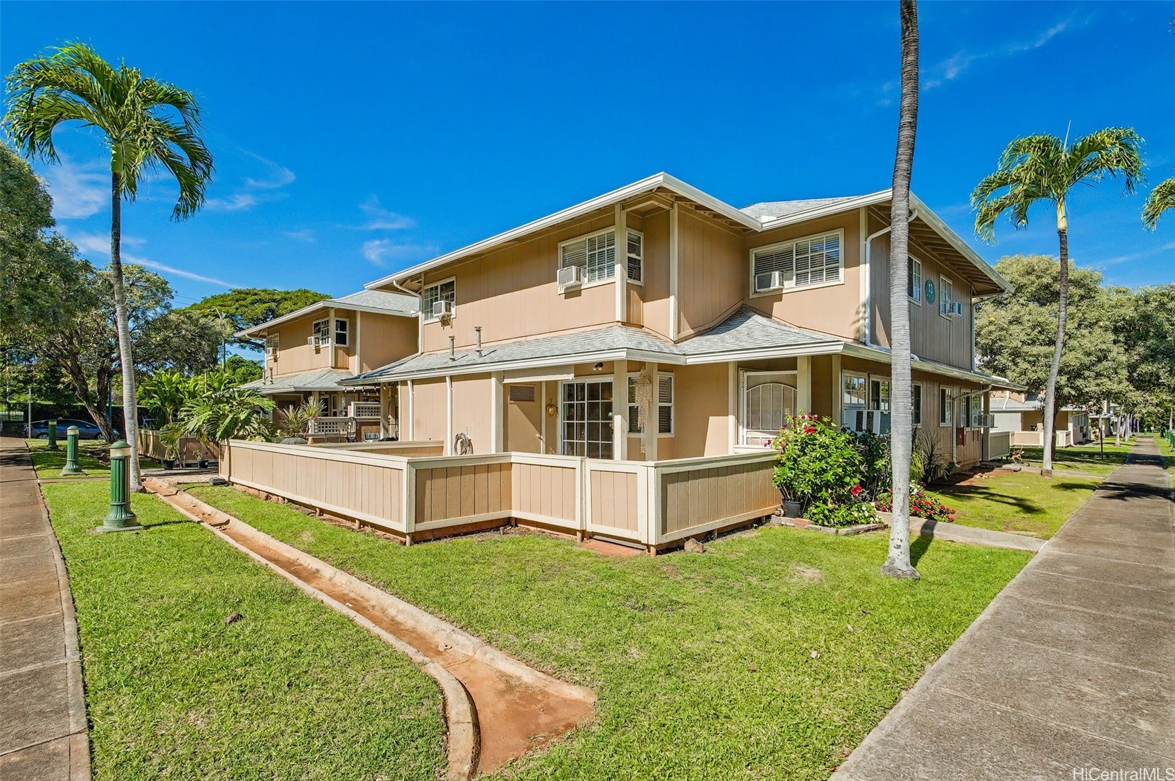 91-1064 Makaaloa Street 13A