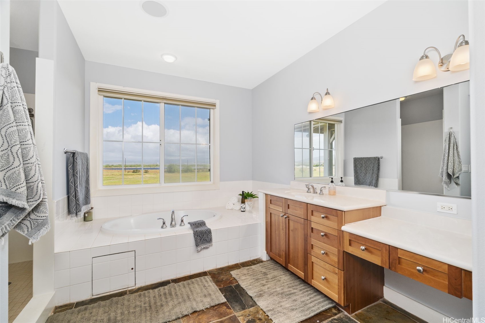 91-1178 Hoomahana Street