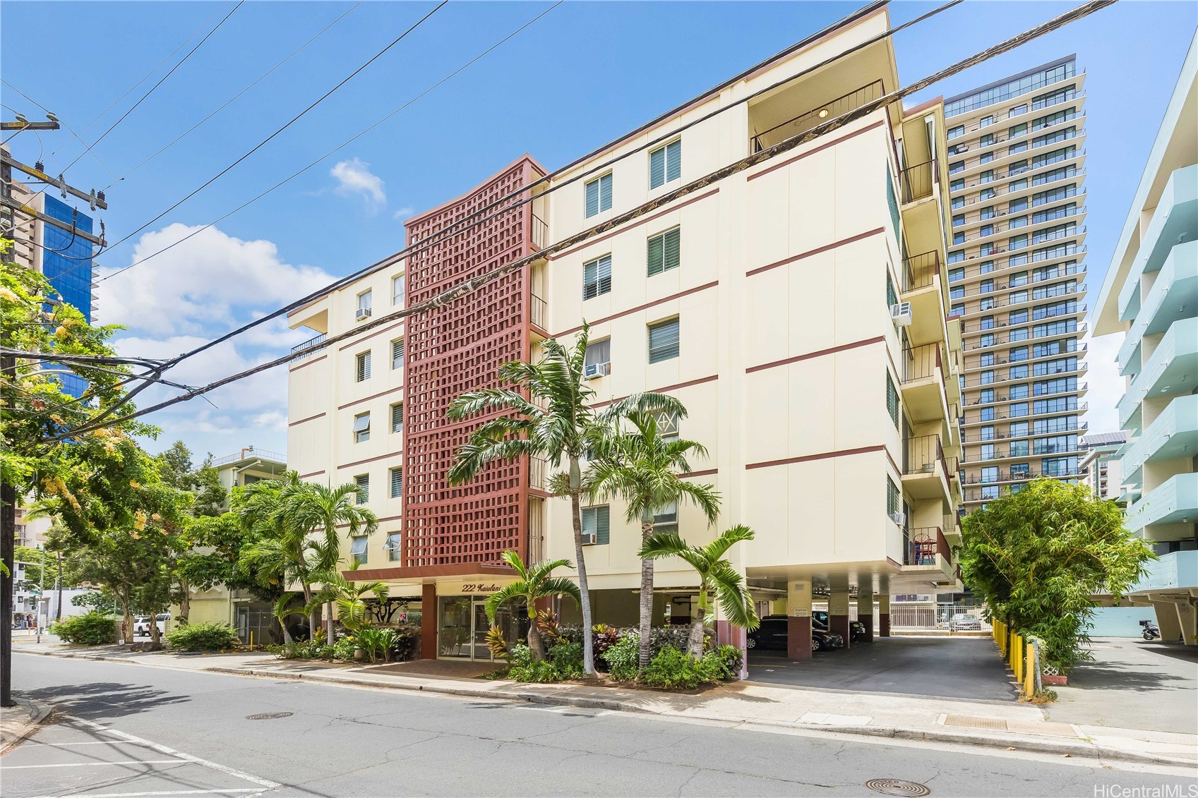 222 Kaiulani Avenue PH3