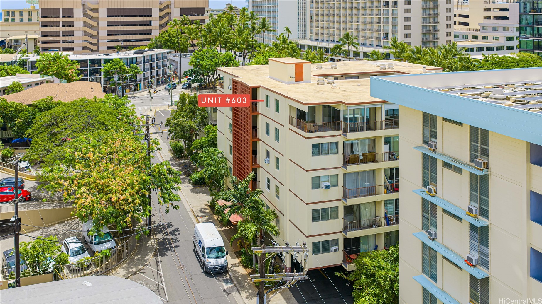 222 Kaiulani Avenue PH3