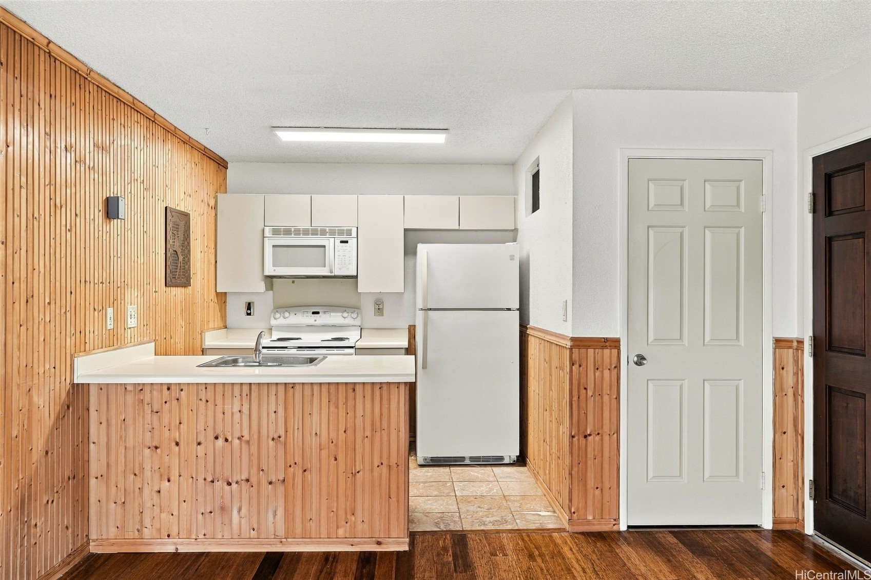 94-1063 Kaukahi Place 4B