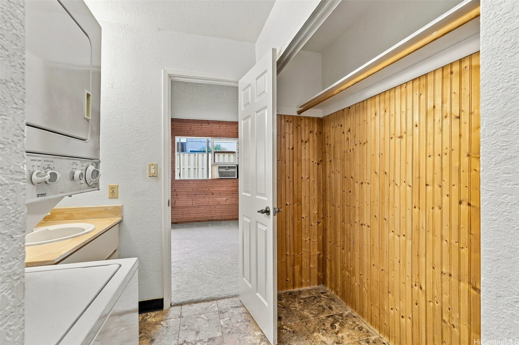 94-1063 Kaukahi Place 4B