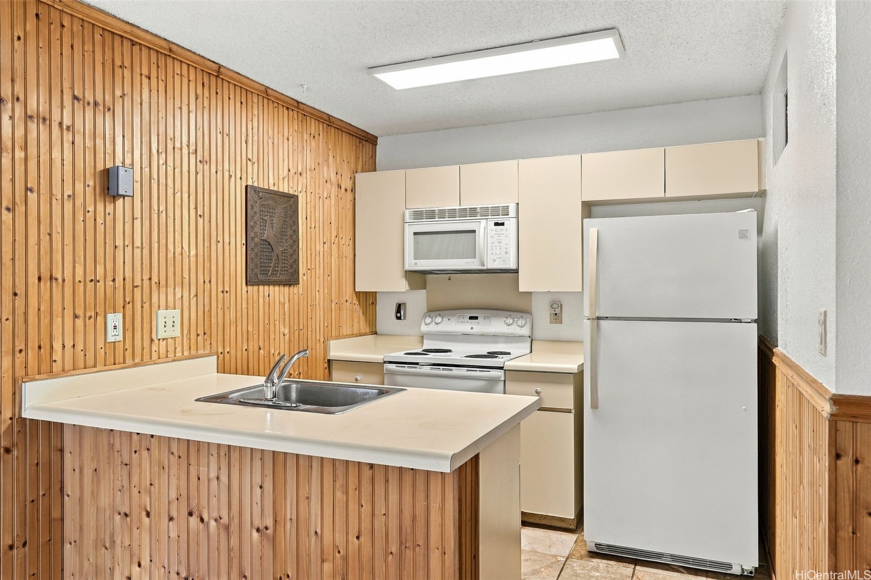 94-1063 Kaukahi Place 4B