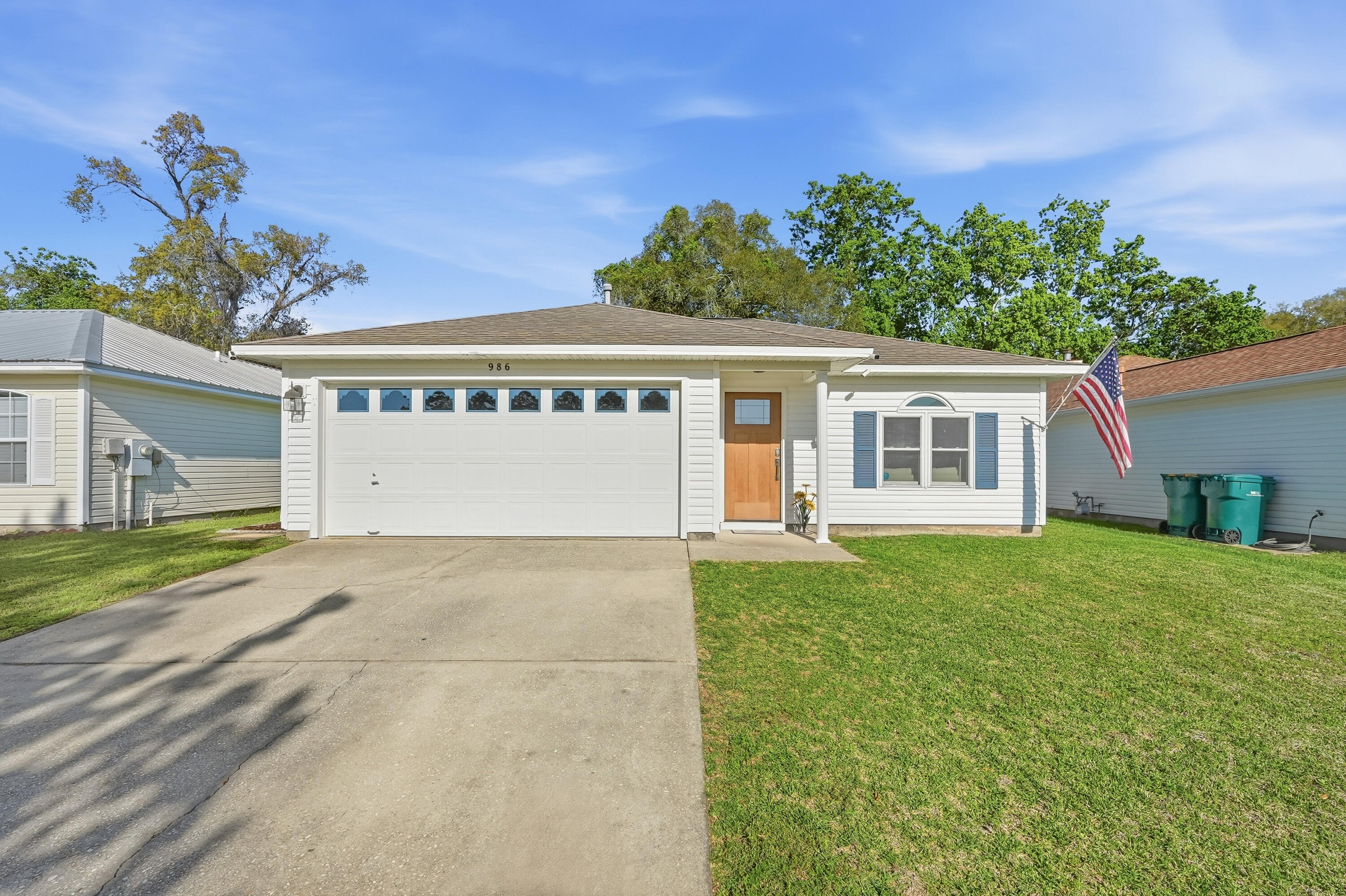 986 John Wayne Circle