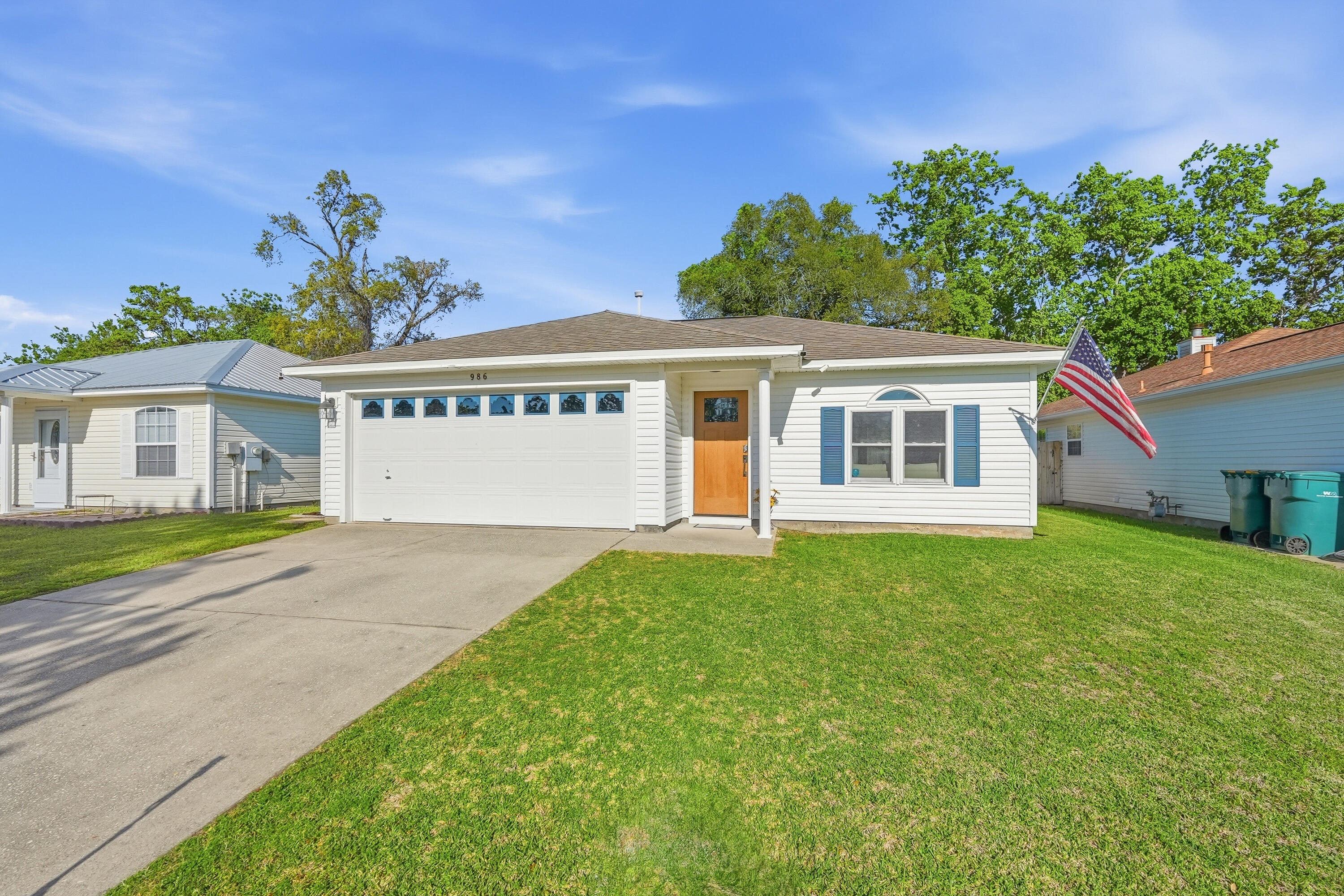 986 John Wayne Circle