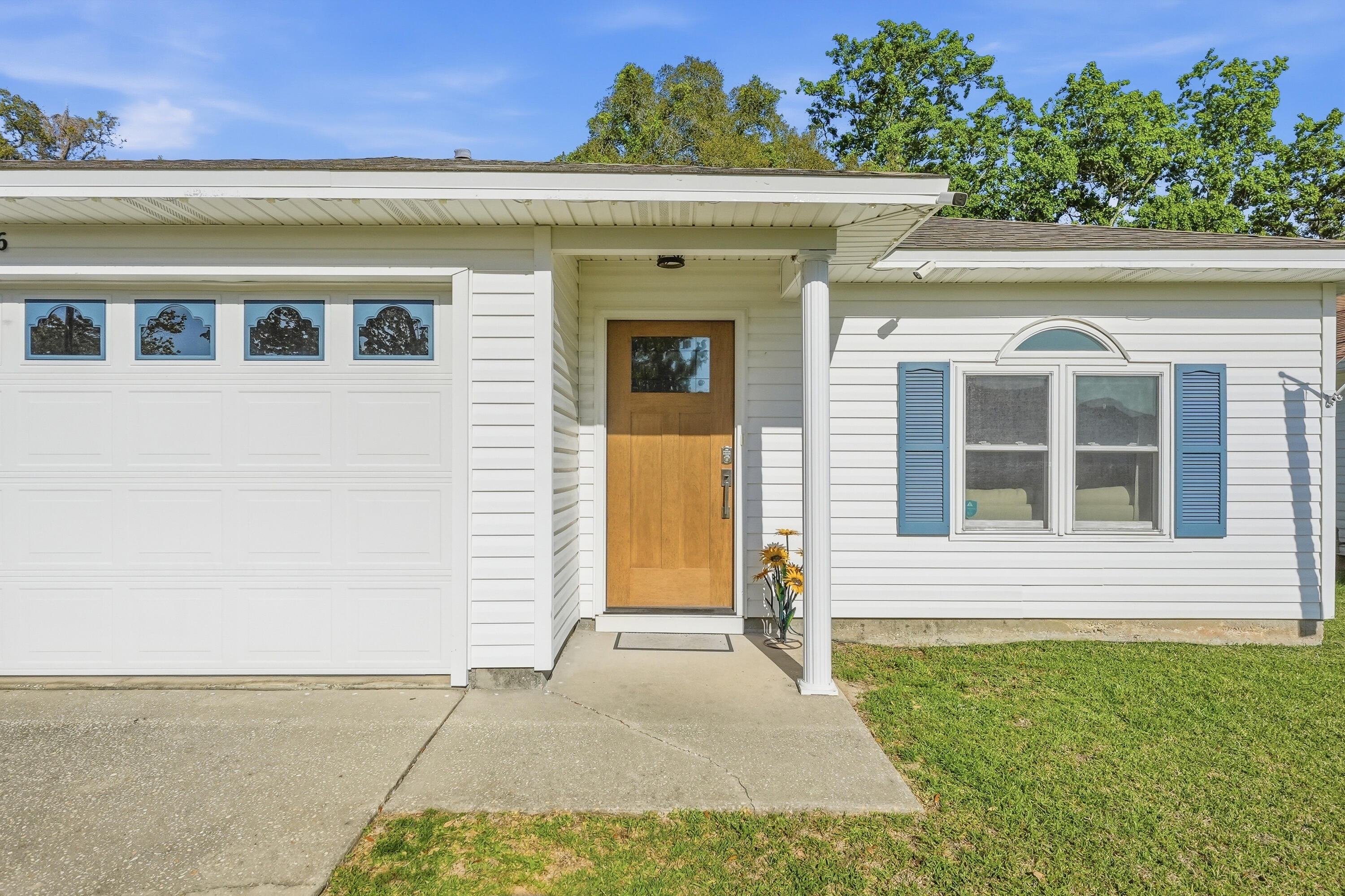 986 John Wayne Circle