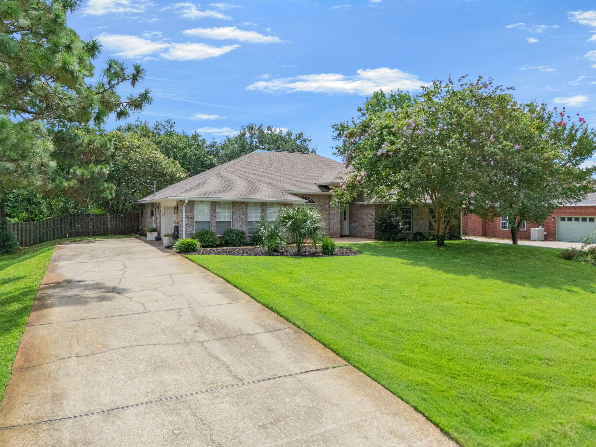 1836 Seahawk Lane