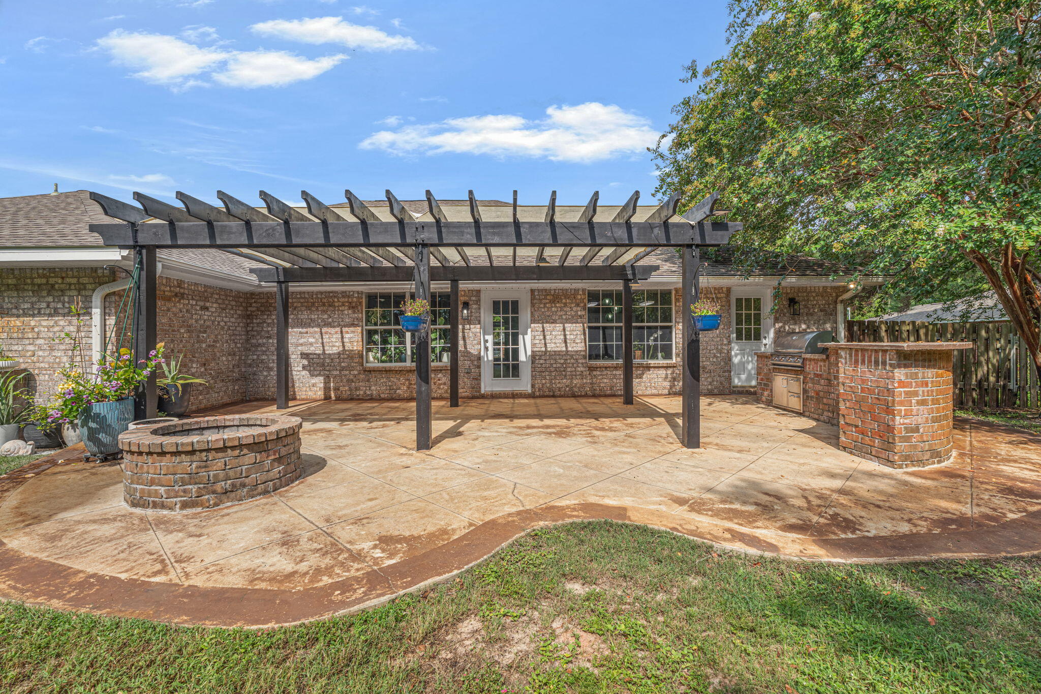 1836 Seahawk Lane