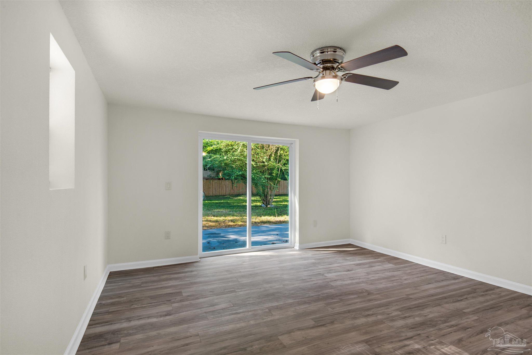 1551 Tommy St