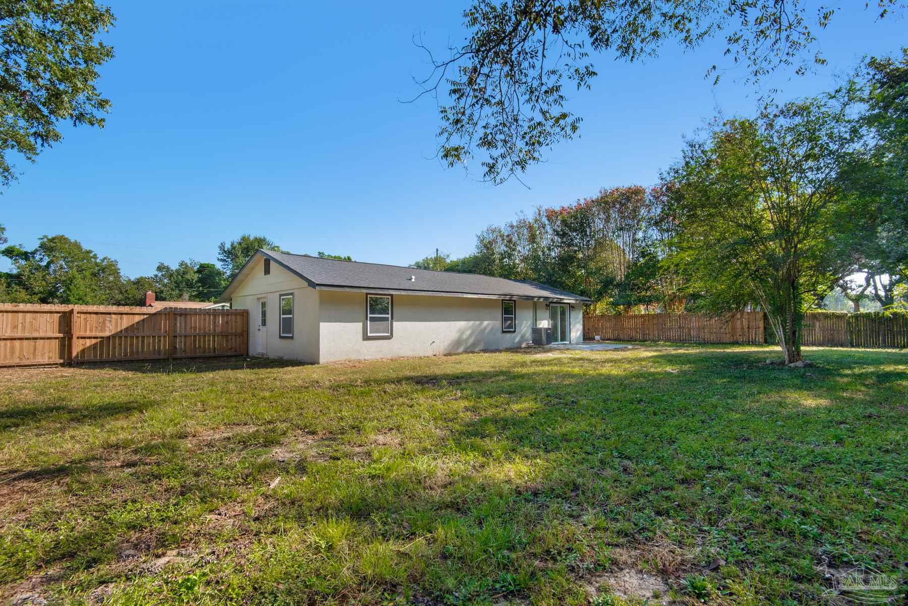1551 Tommy St