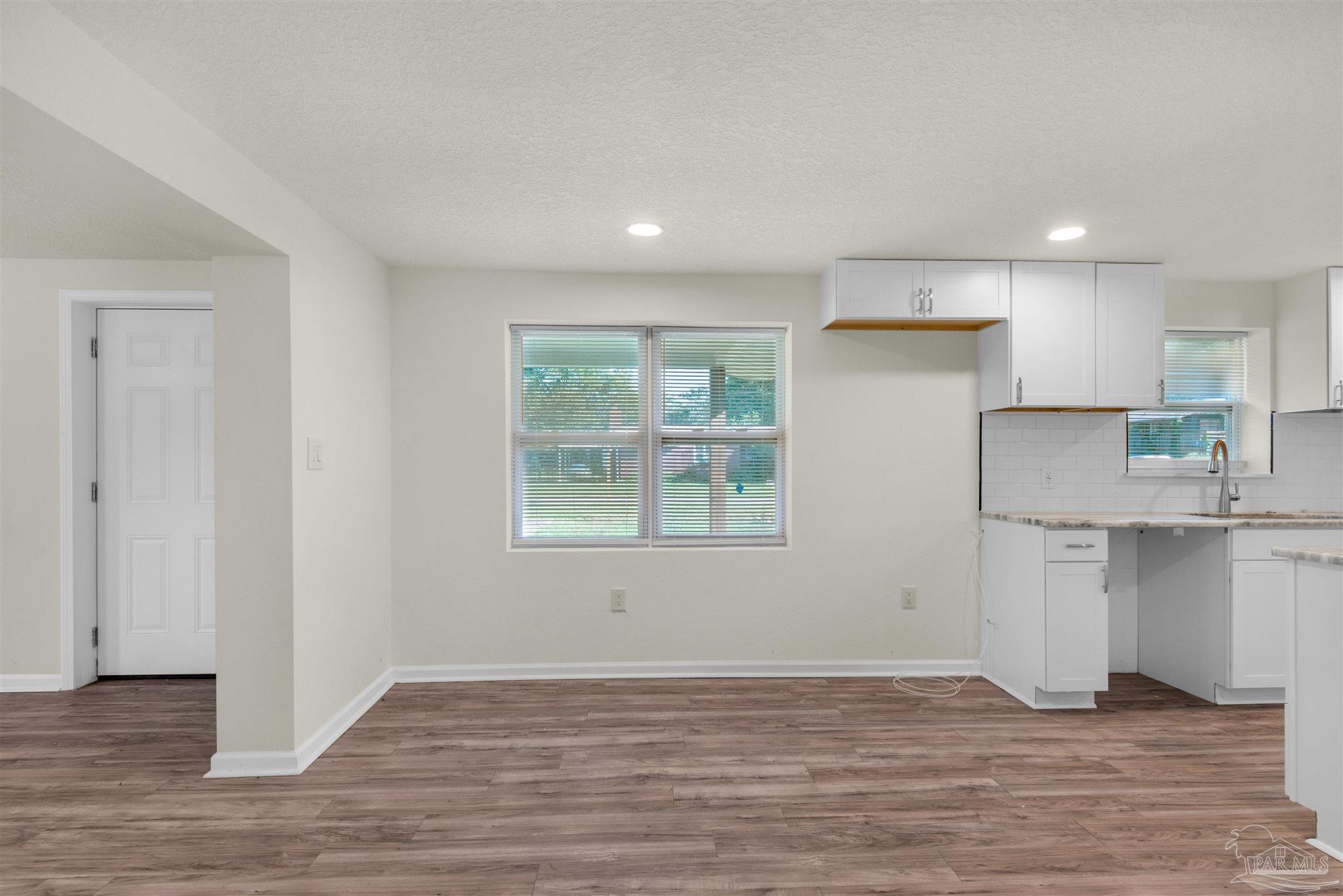 1551 Tommy St