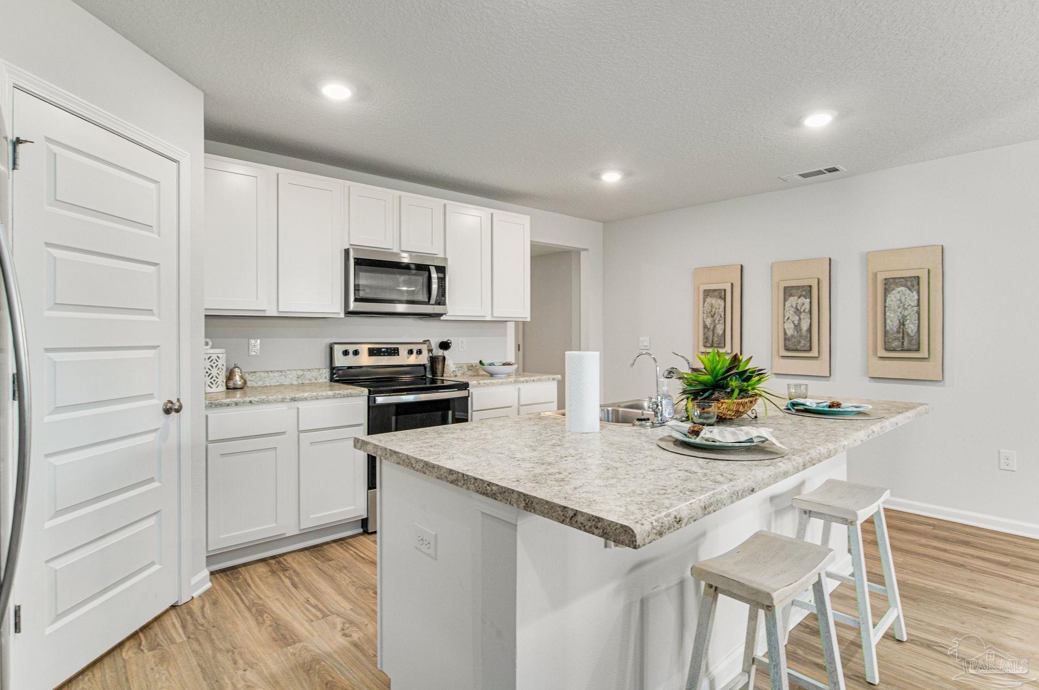 5768 Belmont Stakes Rd