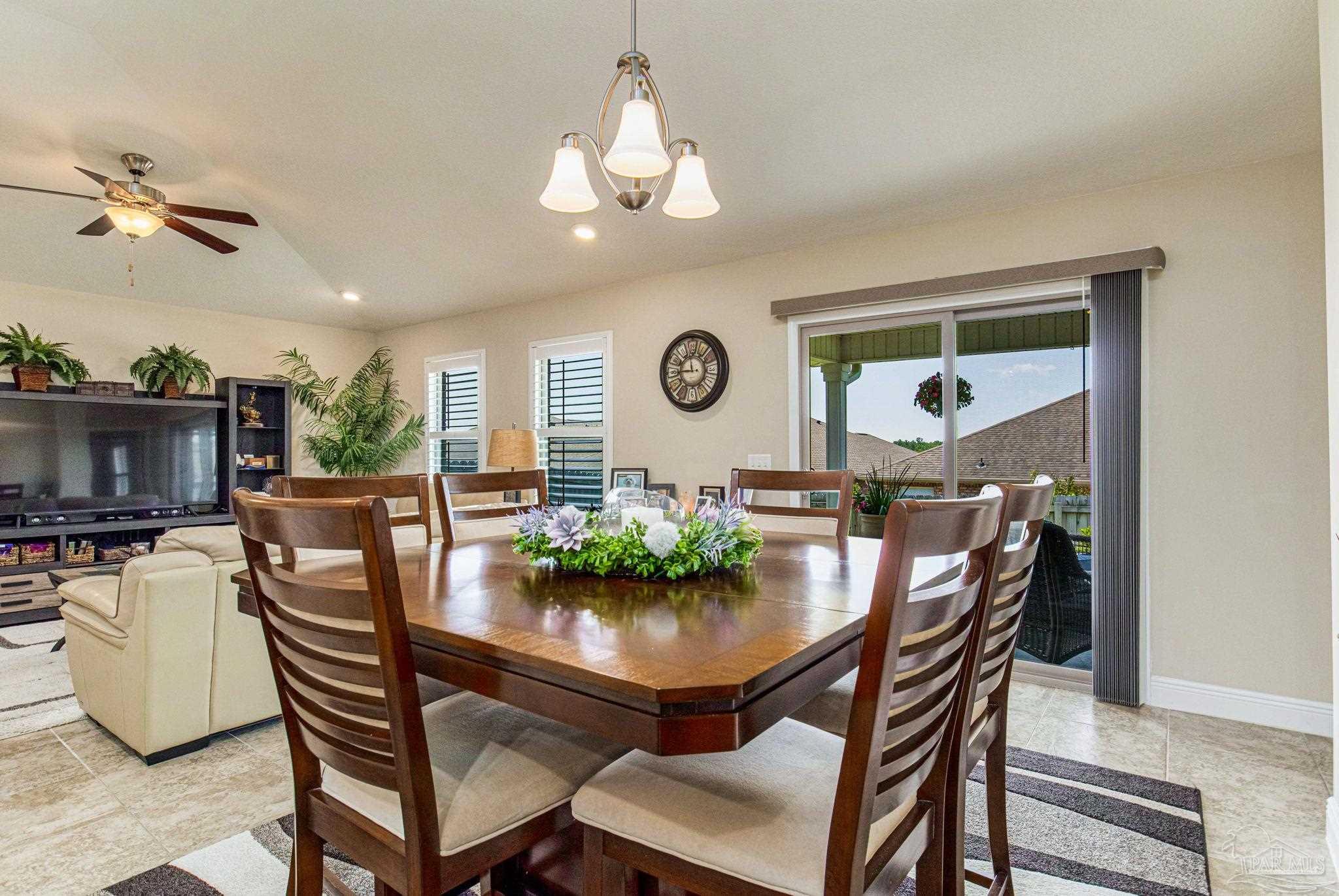 5625 Shooting Star Ct