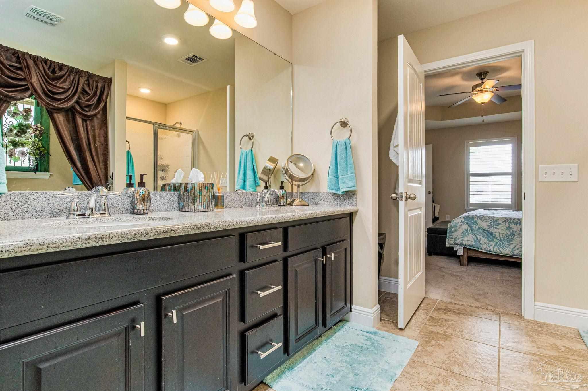 5625 Shooting Star Ct