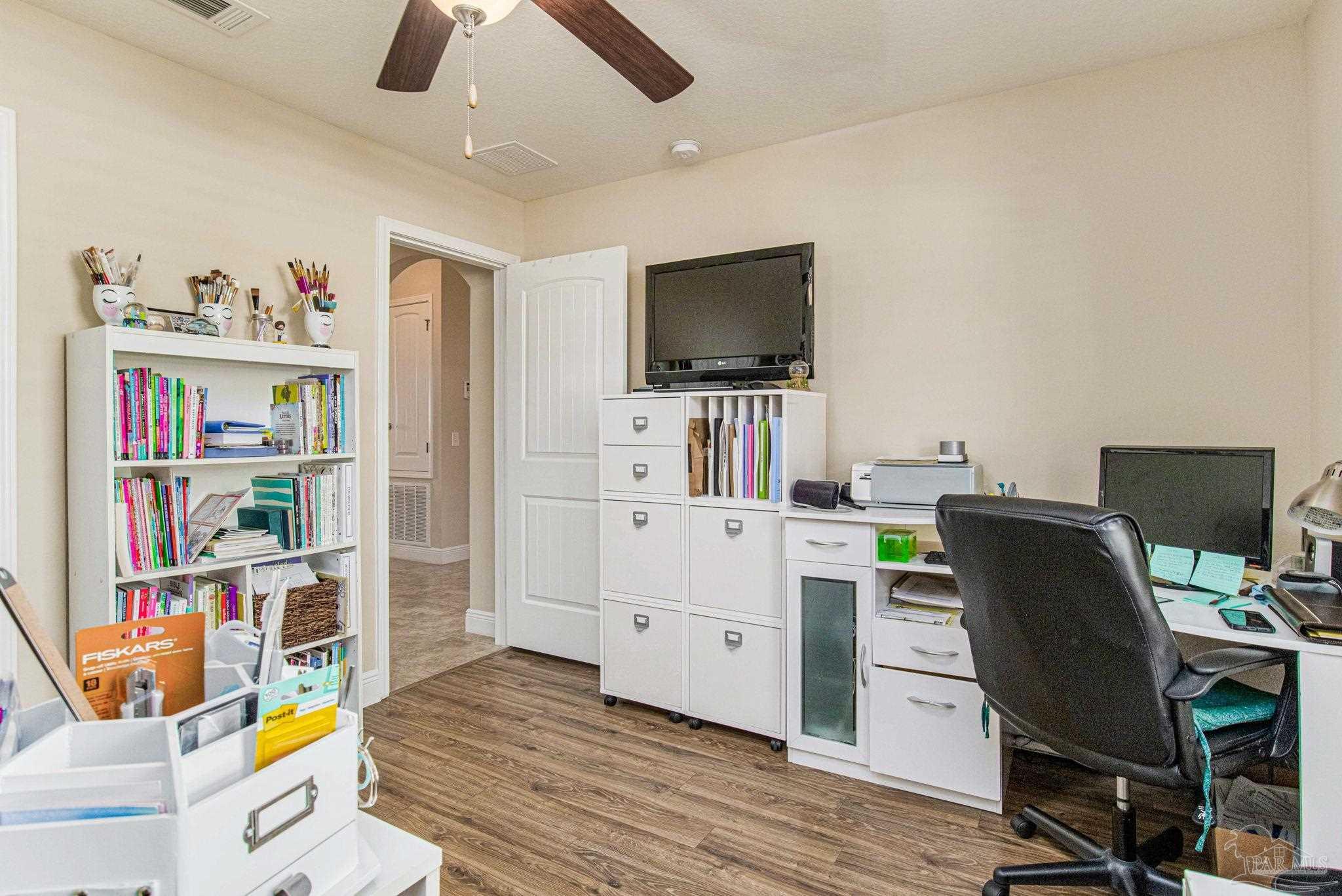 5625 Shooting Star Ct