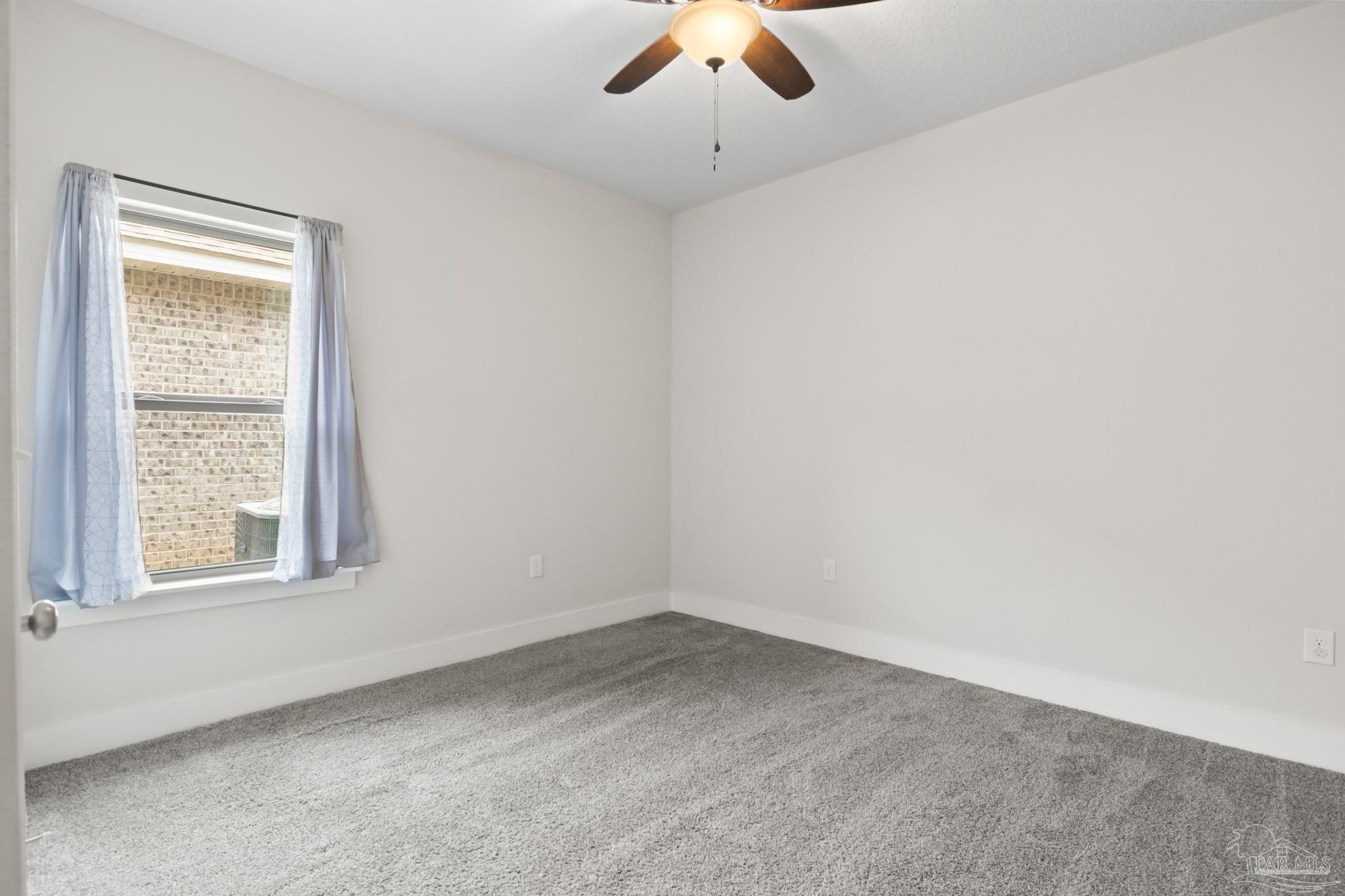 2102 Cambridge Park Dr