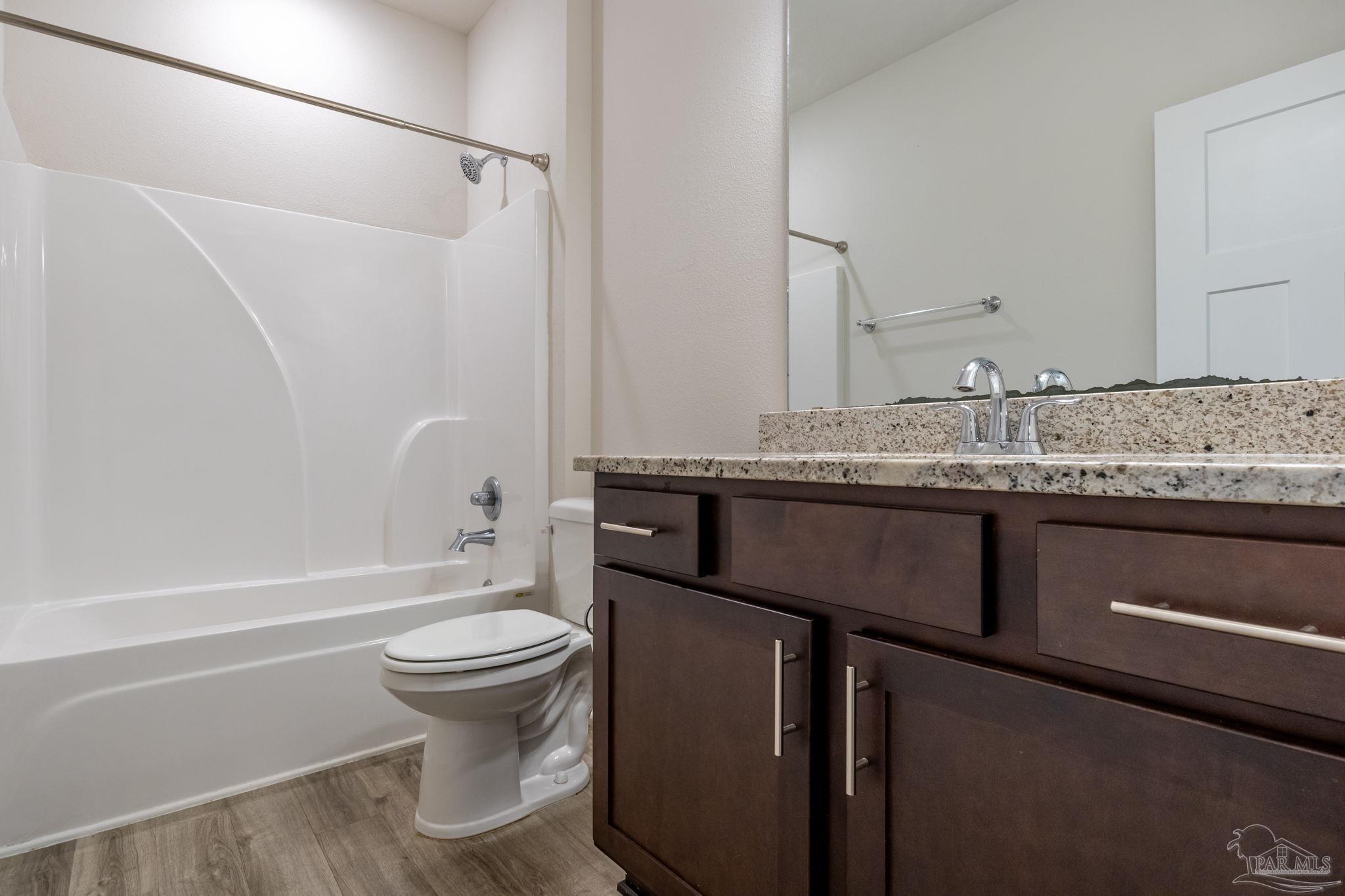 2102 Cambridge Park Dr