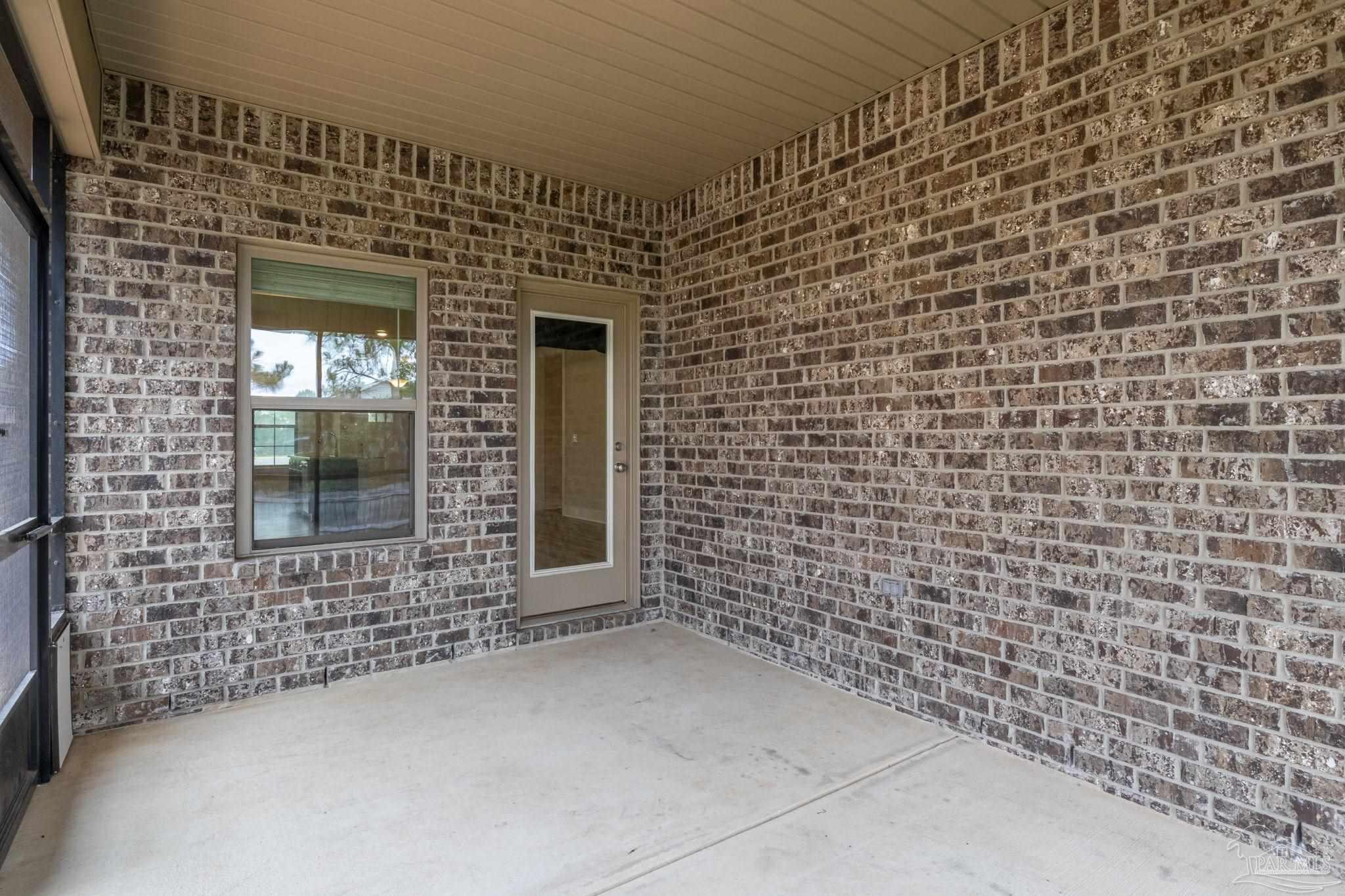 2102 Cambridge Park Dr