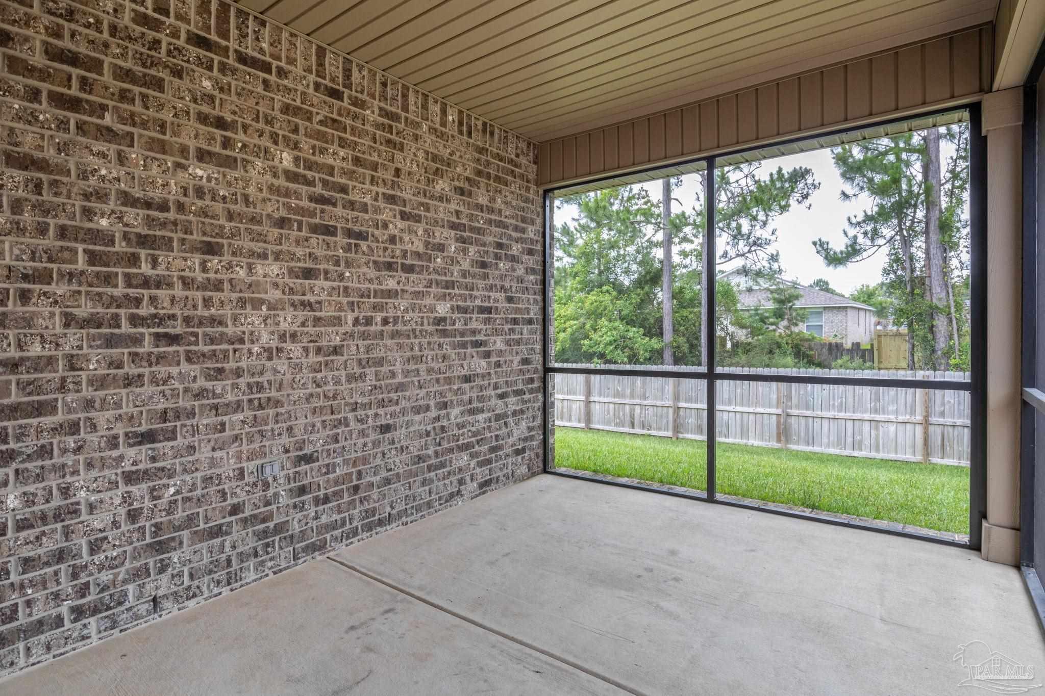 2102 Cambridge Park Dr