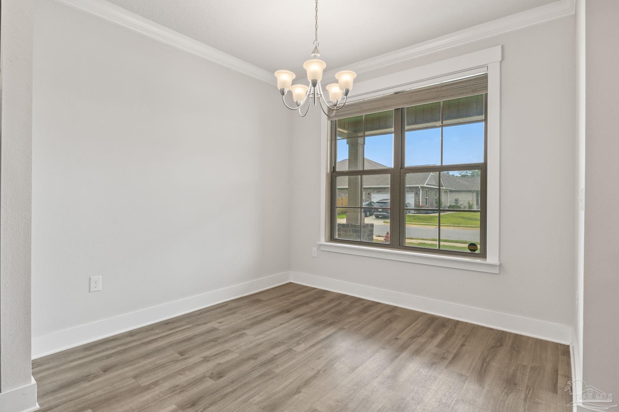 2102 Cambridge Park Dr