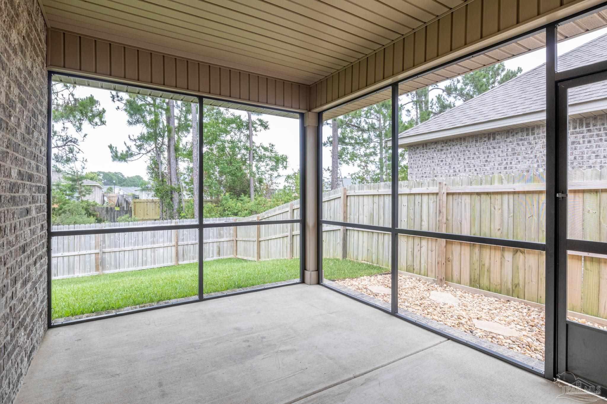 2102 Cambridge Park Dr