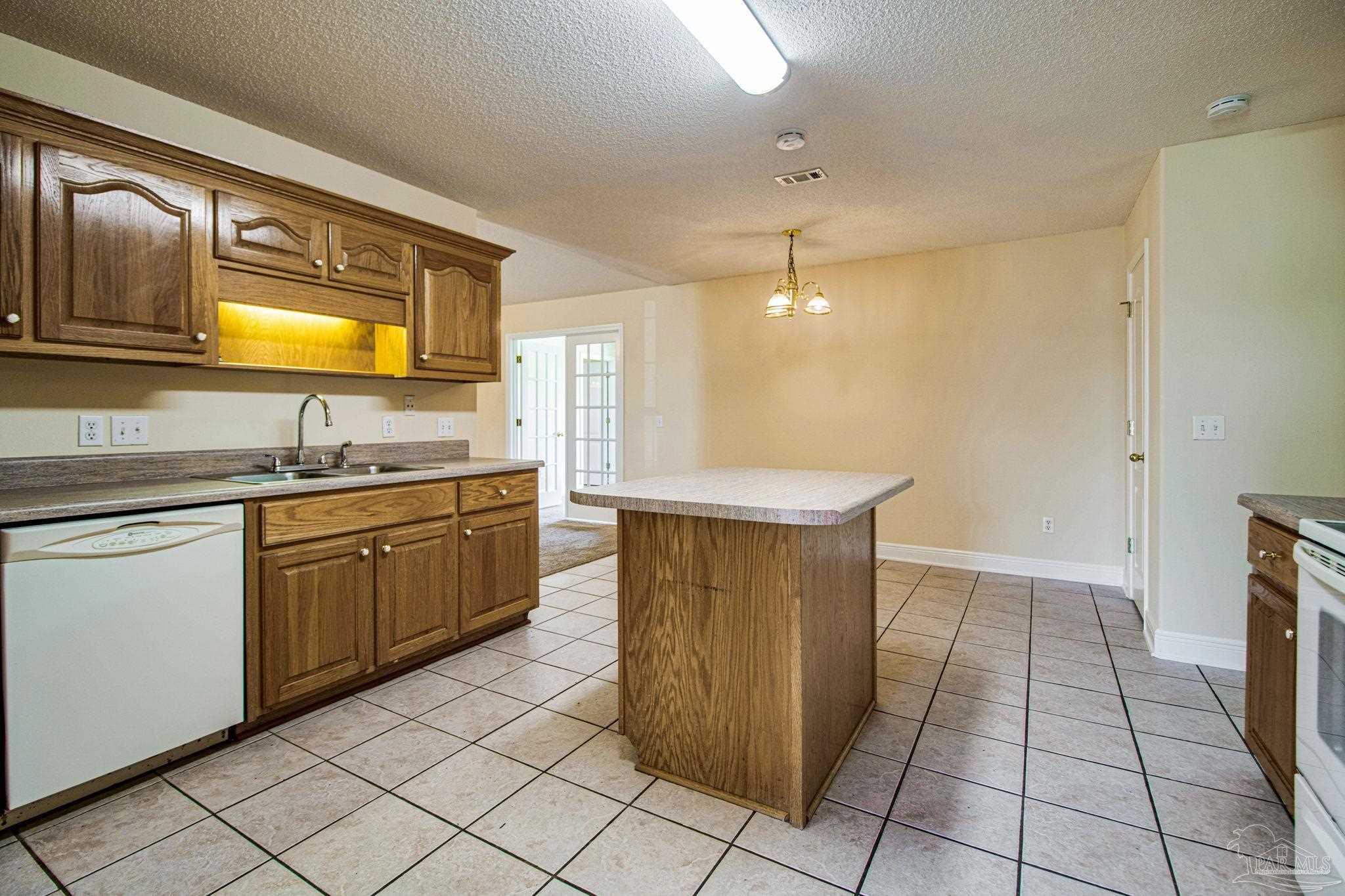 3304 Pitcher Plant Cir