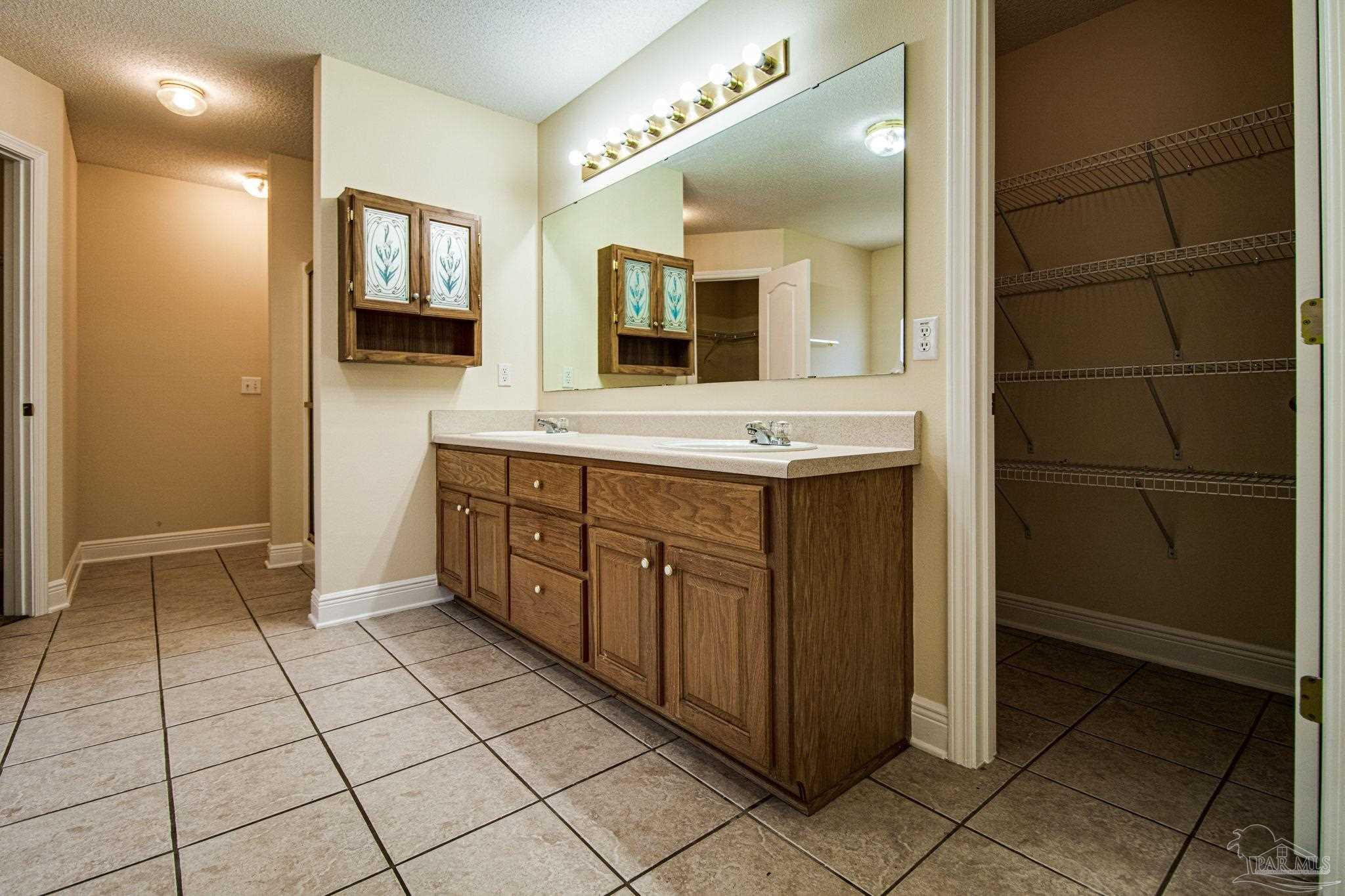 3304 Pitcher Plant Cir