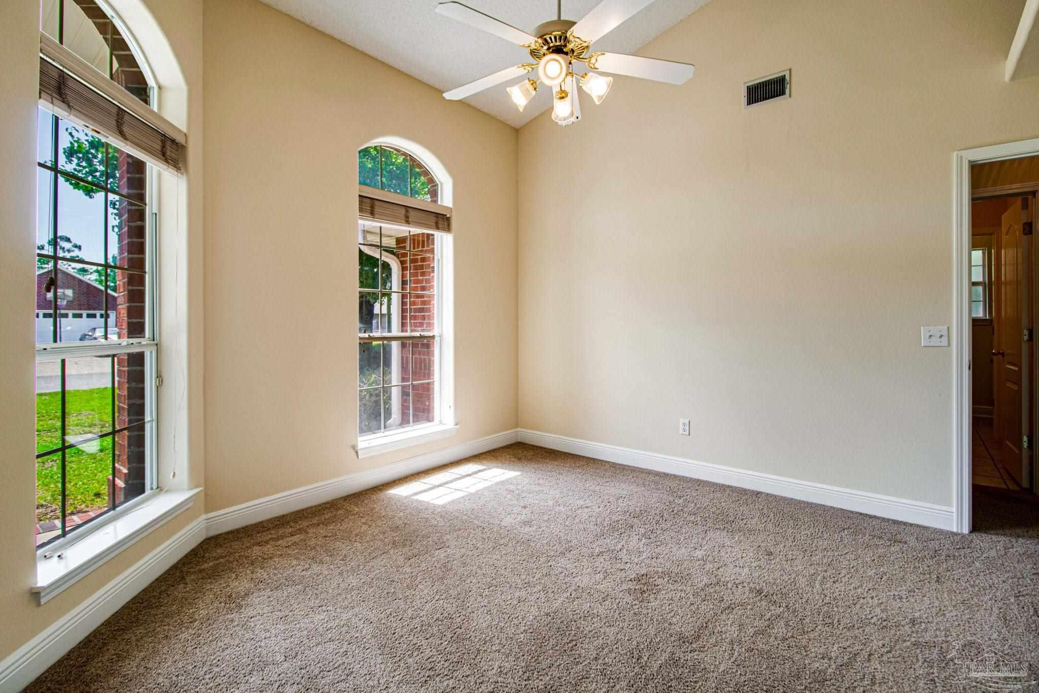 3304 Pitcher Plant Cir