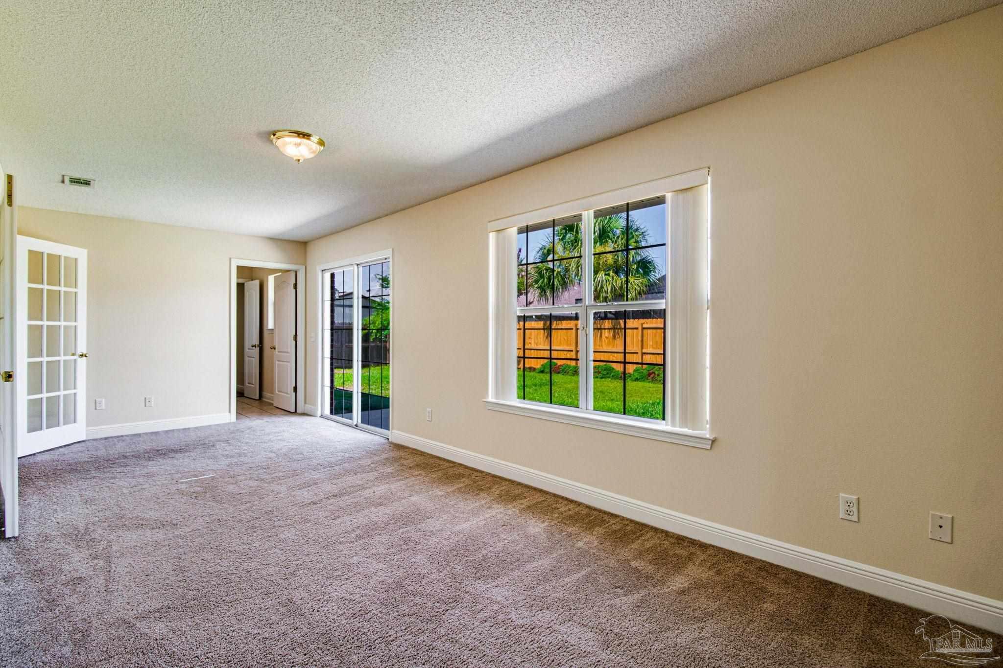 3304 Pitcher Plant Cir