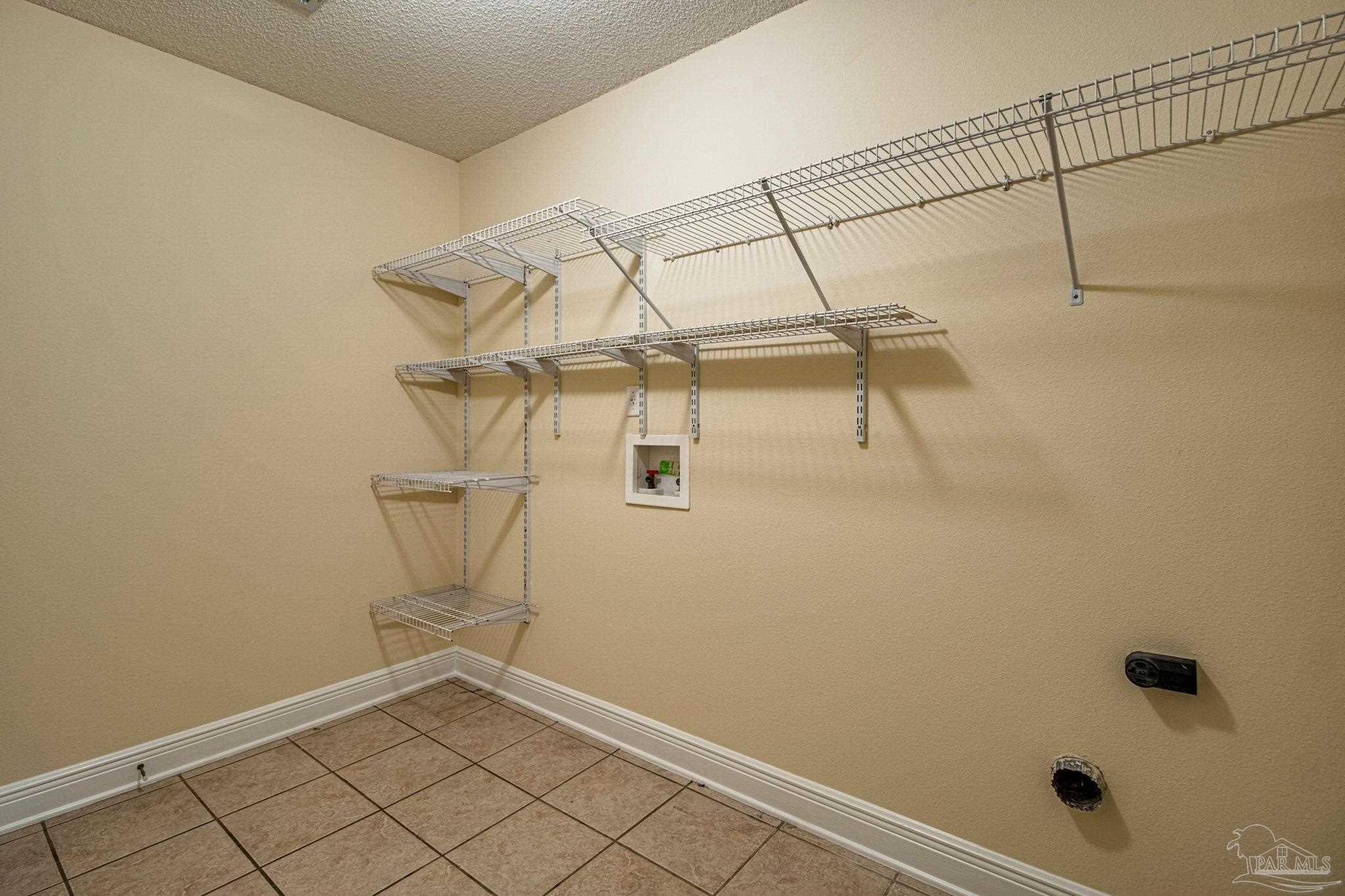 3304 Pitcher Plant Cir