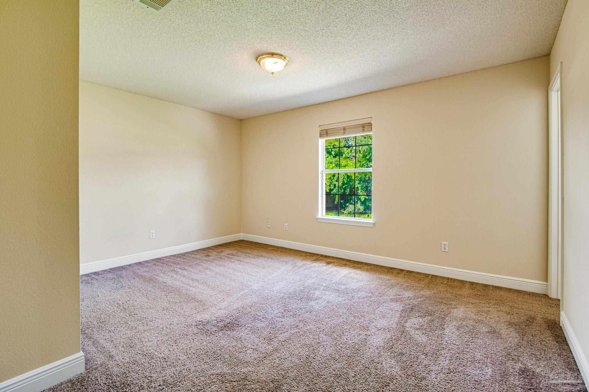 3304 Pitcher Plant Cir