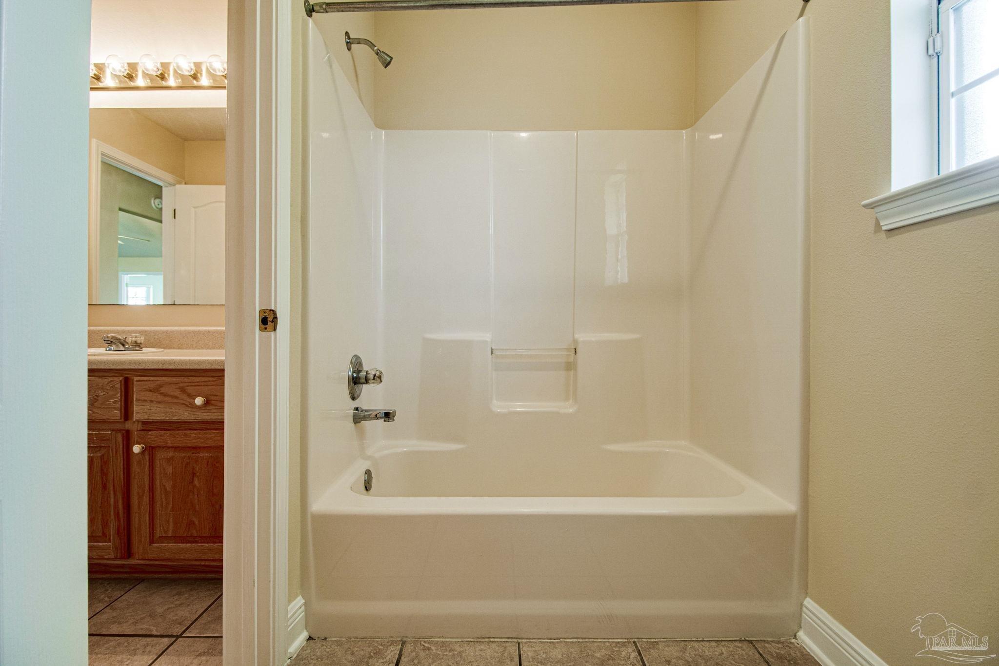 3304 Pitcher Plant Cir