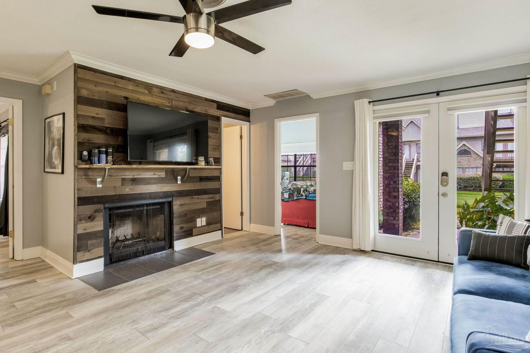 7150 Plantation Rd # 214