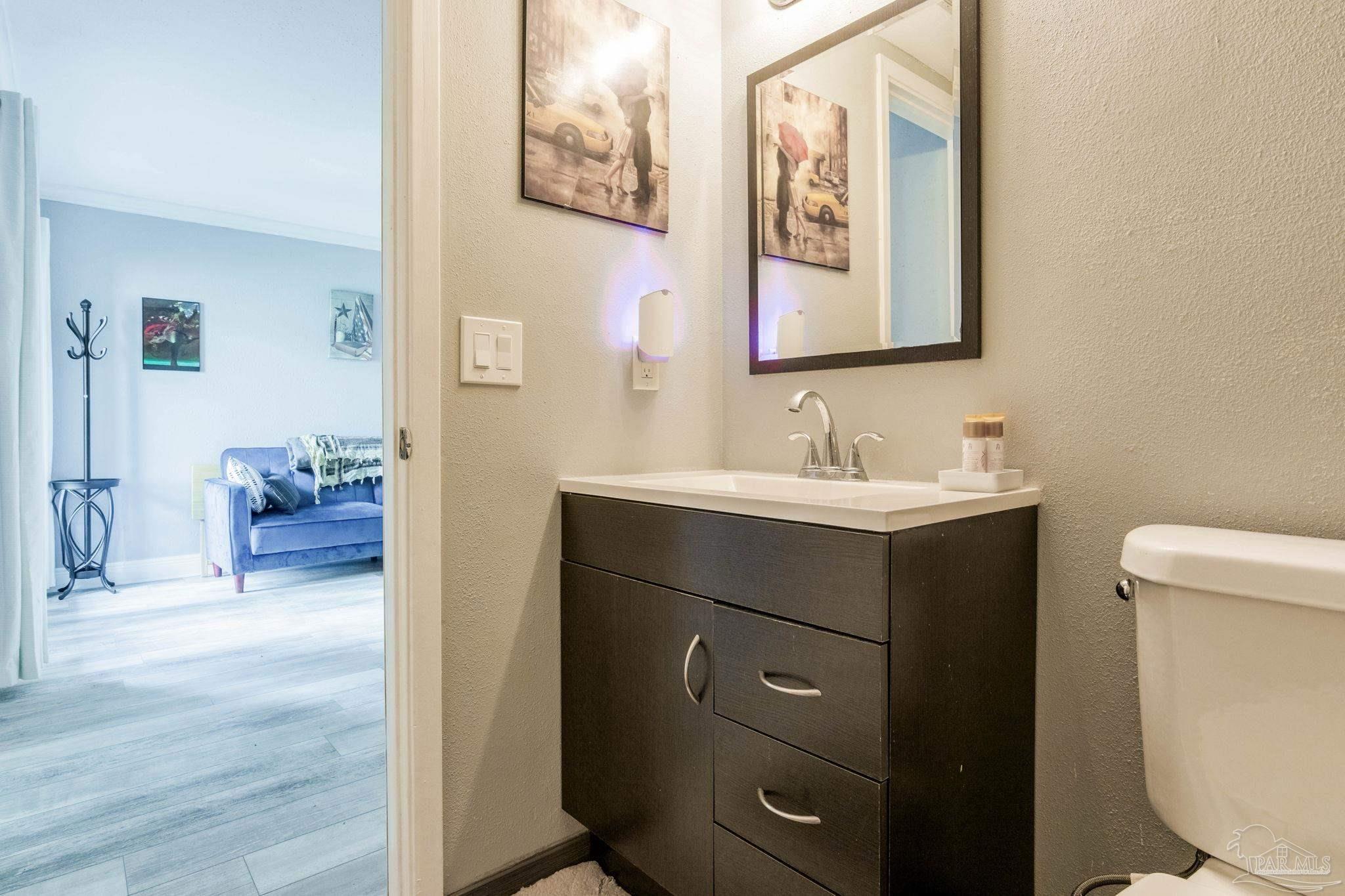 7150 Plantation Rd # 214