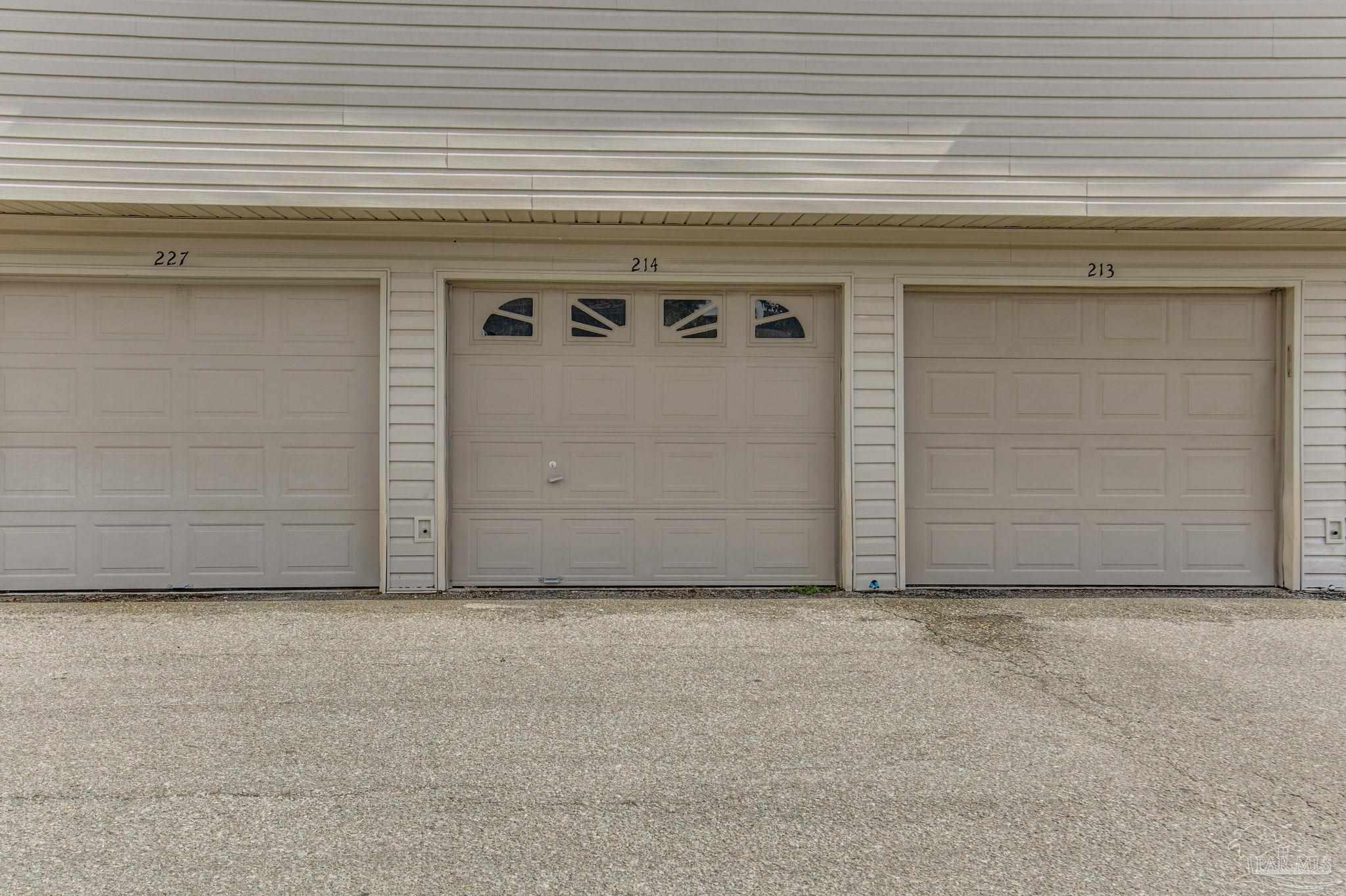 7150 Plantation Rd # 214