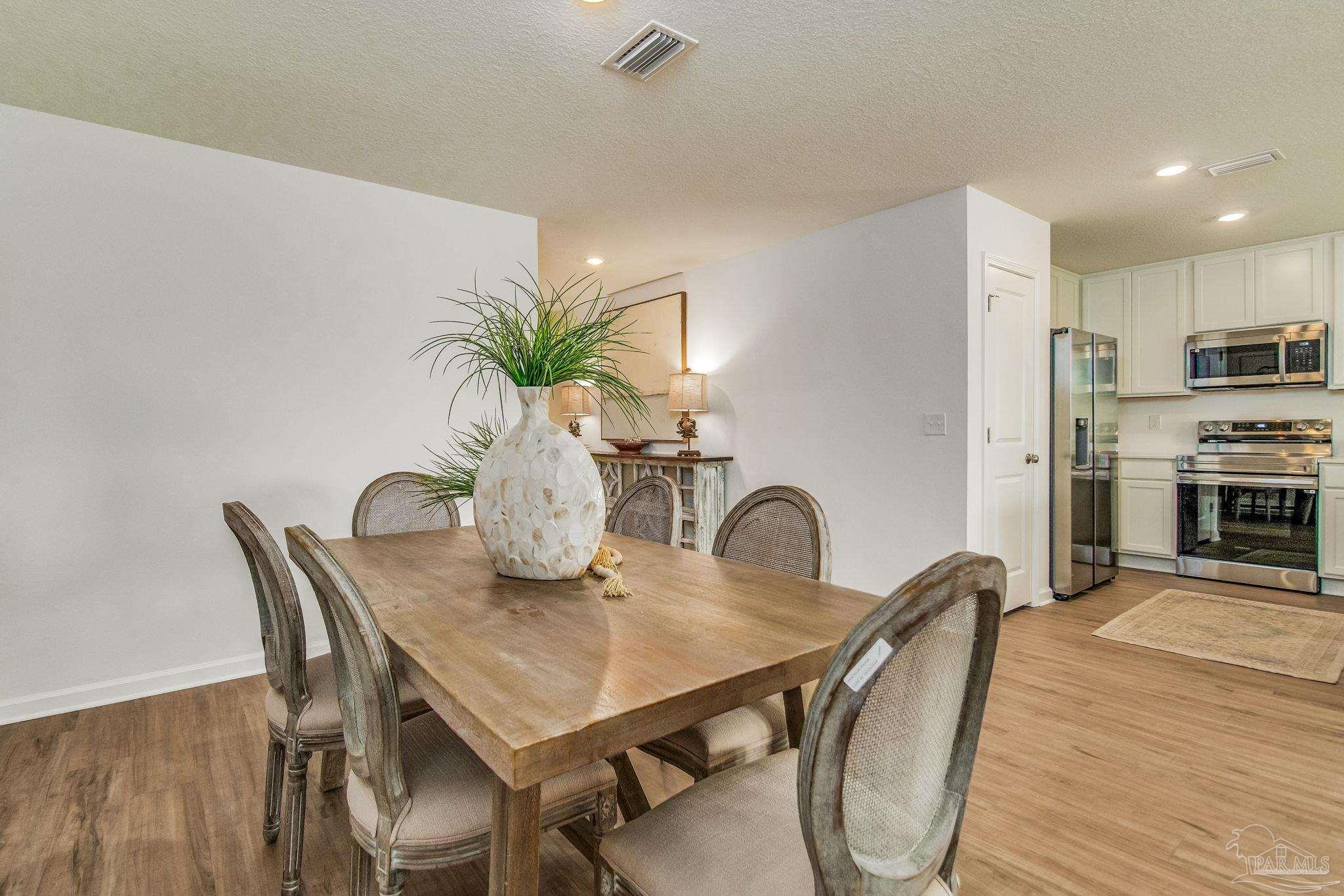 4631 Carlstrom Ln LOT 8