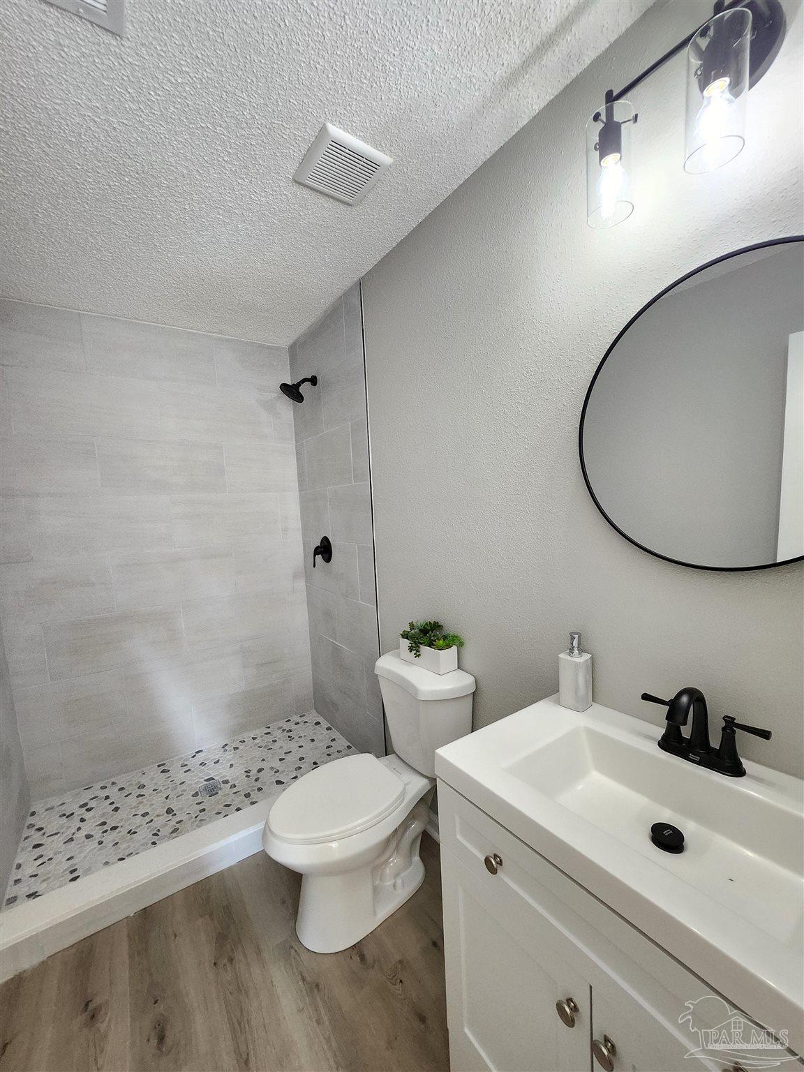 6207 Forest Pines Dr