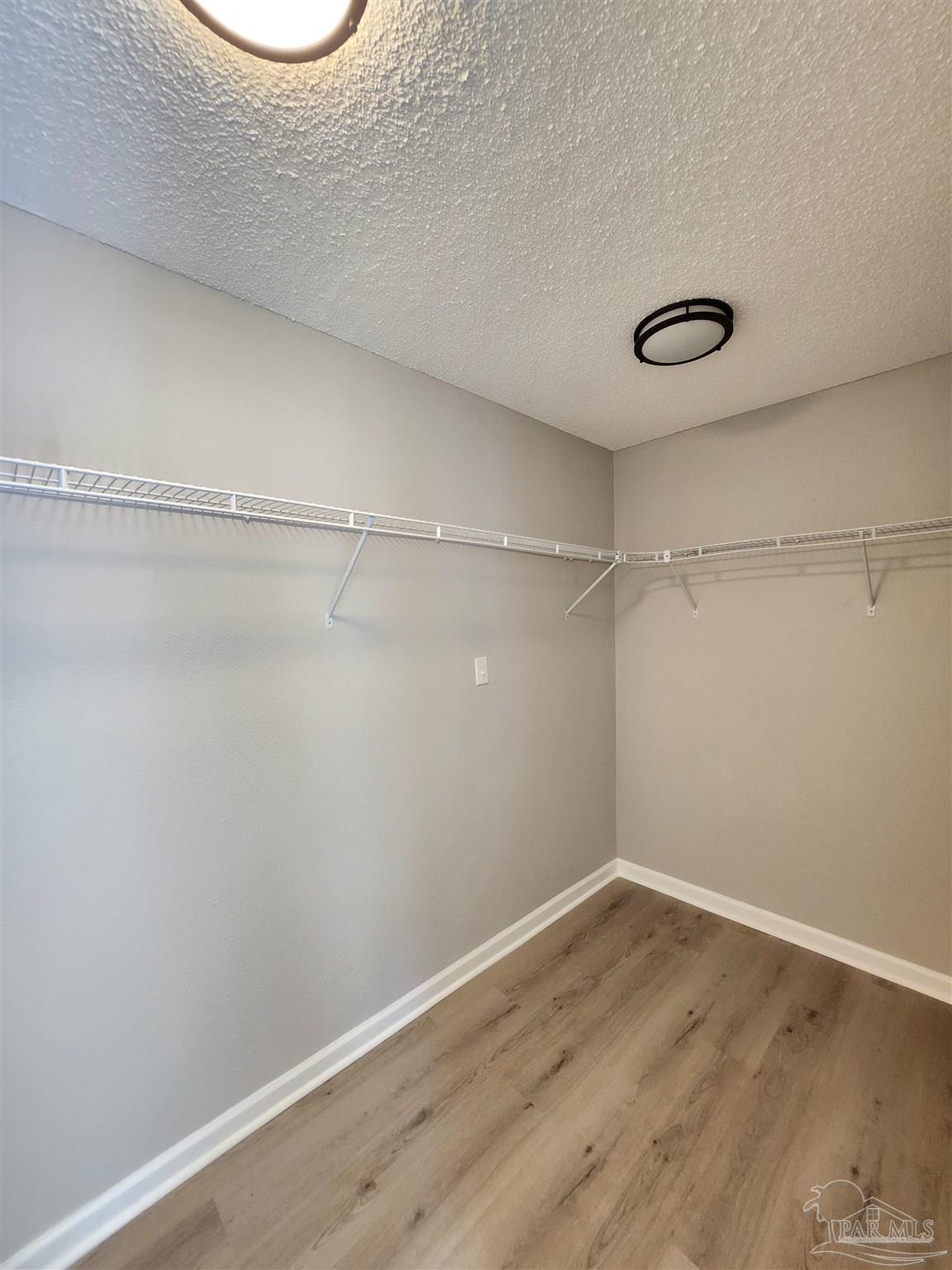 6207 Forest Pines Dr