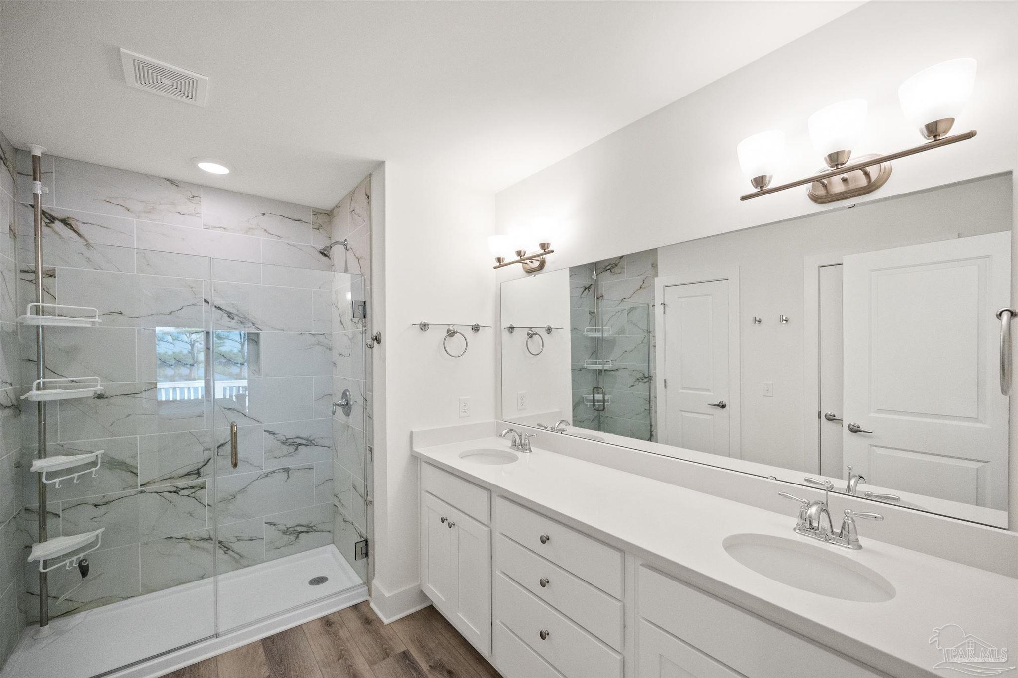 16132 Innerarity Pt Rd # 18