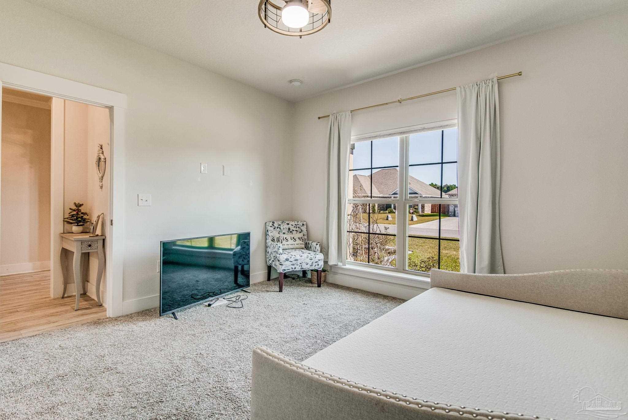 6100 Cherry Hill Cir